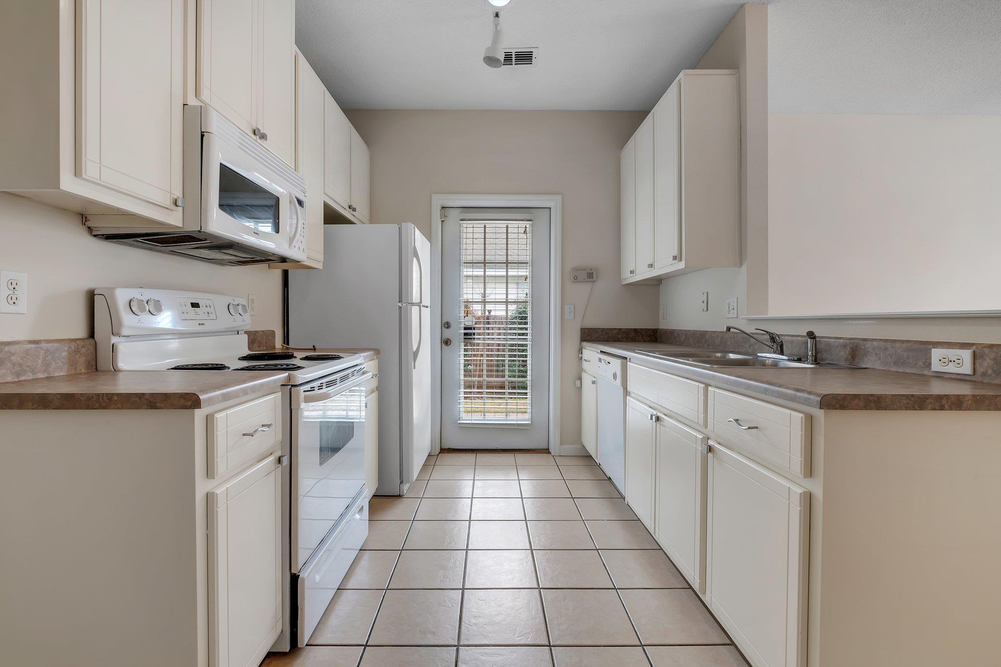 1461 Nena Hills Court, Tallahassee, Florida image 11