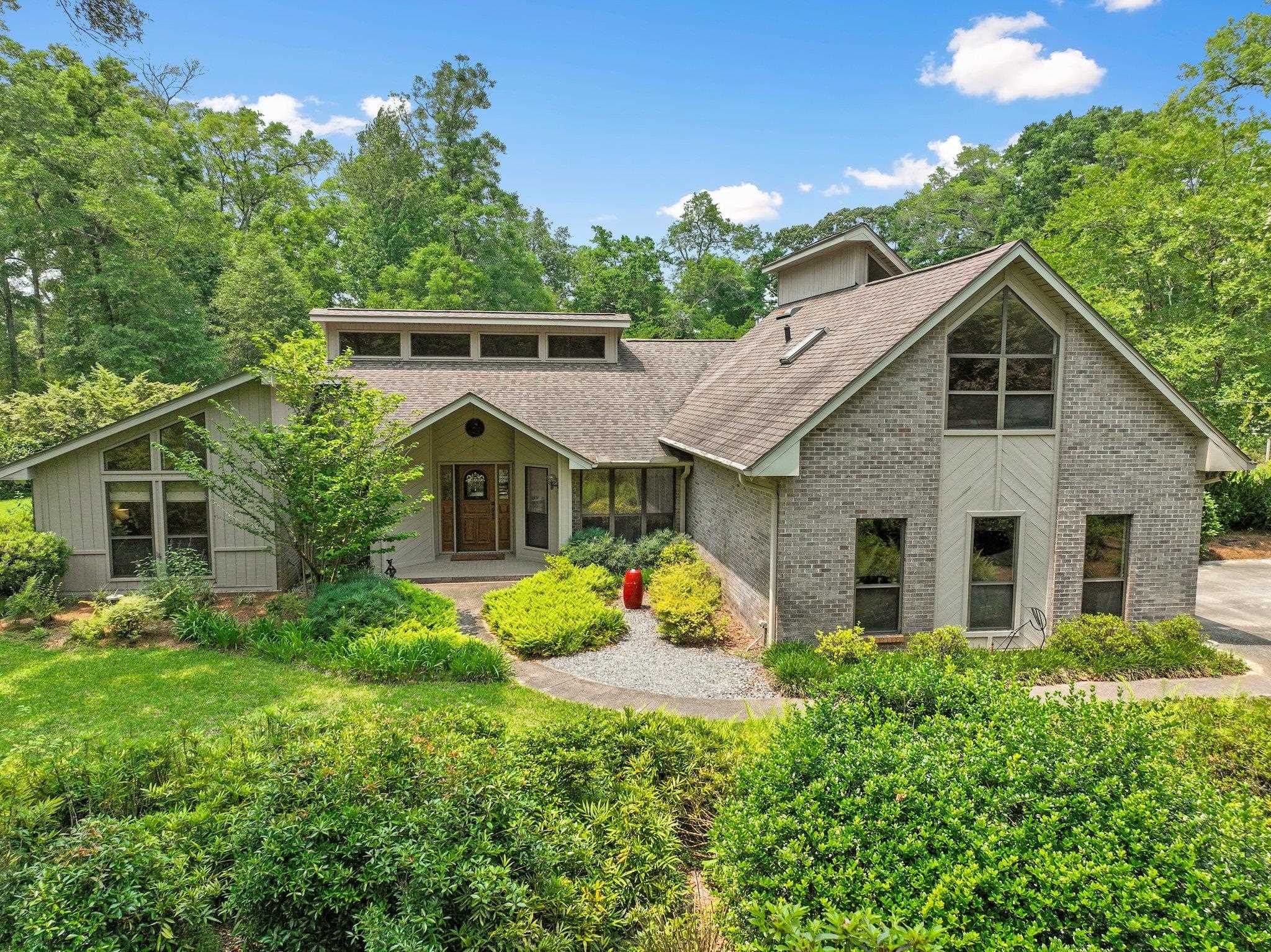 1305 Shady Rest Road, Havana, Florida image 1