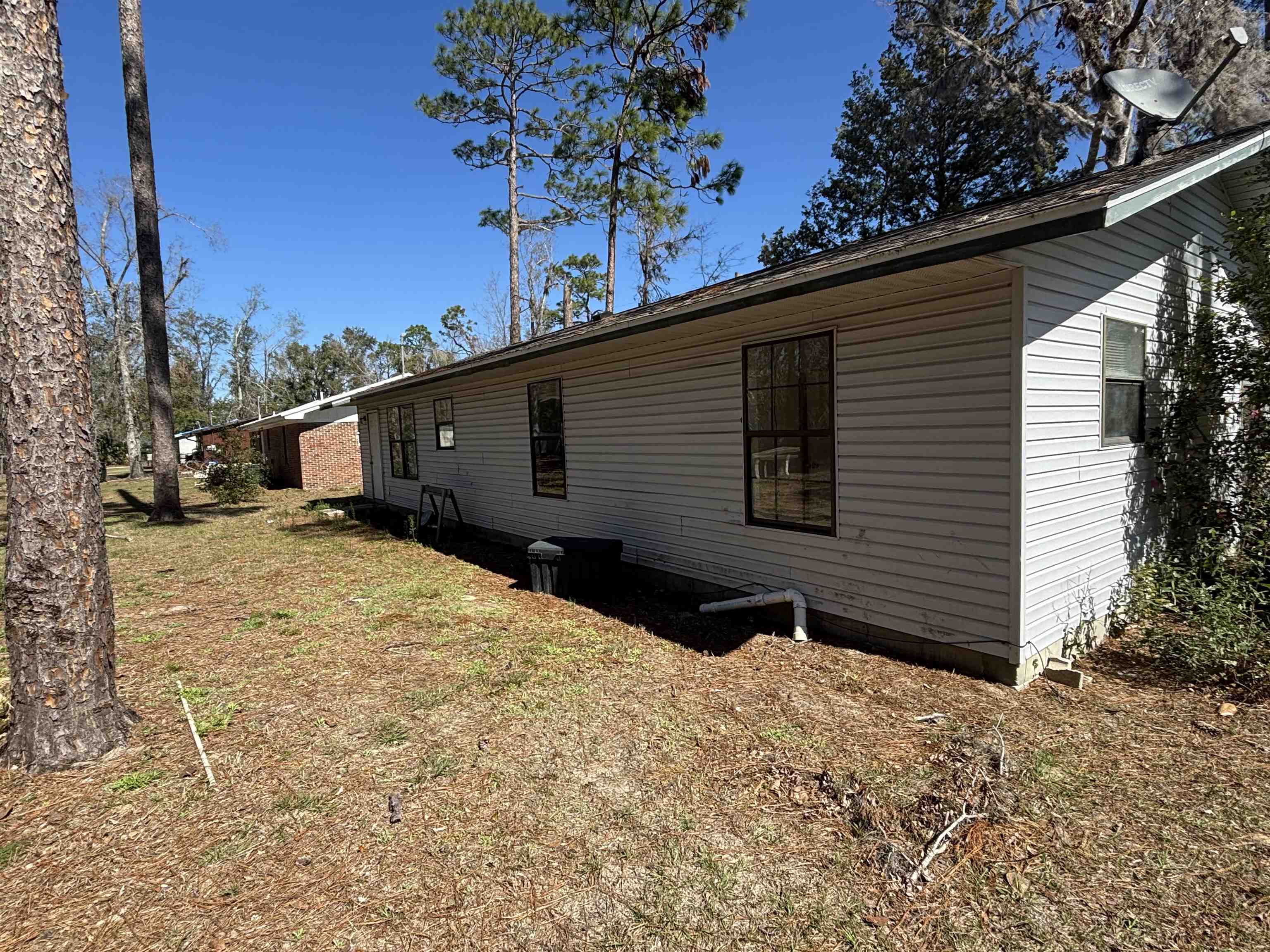 303 Sandra Street, Perry, Florida image 2