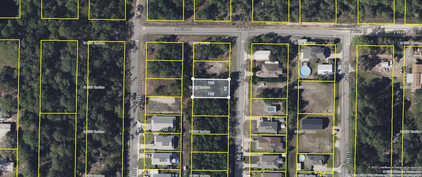 913 NE 6th Street, Carrabelle, Florida image 2