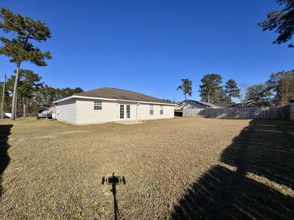 475 Rustling Pines Boulevard, Midway, Florida image 8