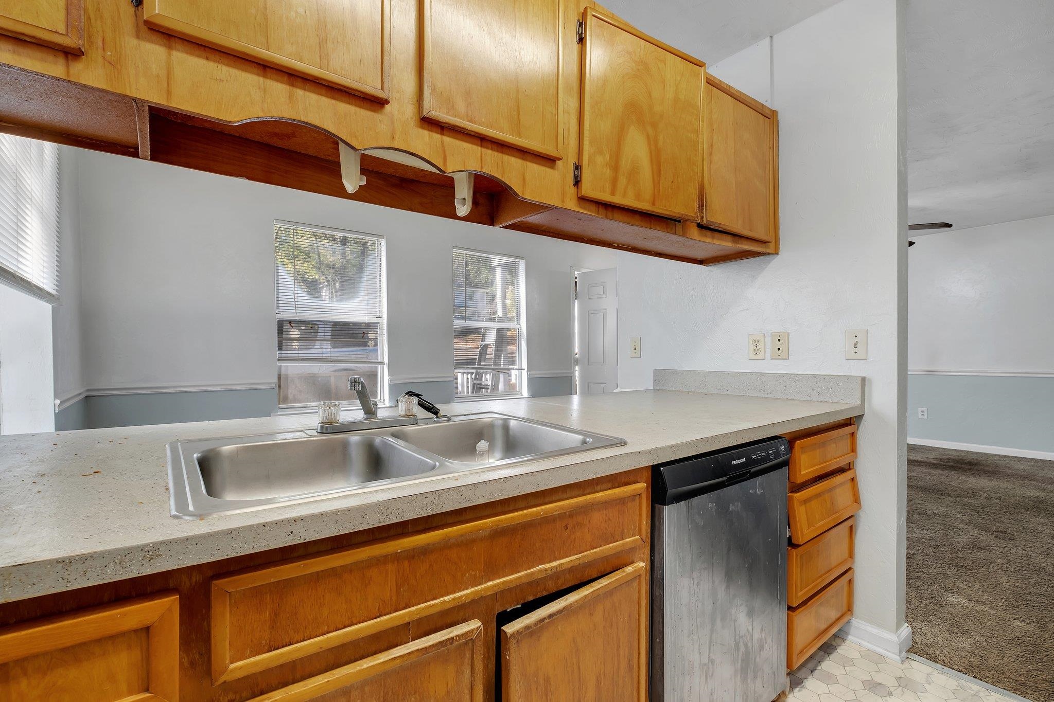 1818 Sylvan Court #-, Tallahassee, Florida image 15