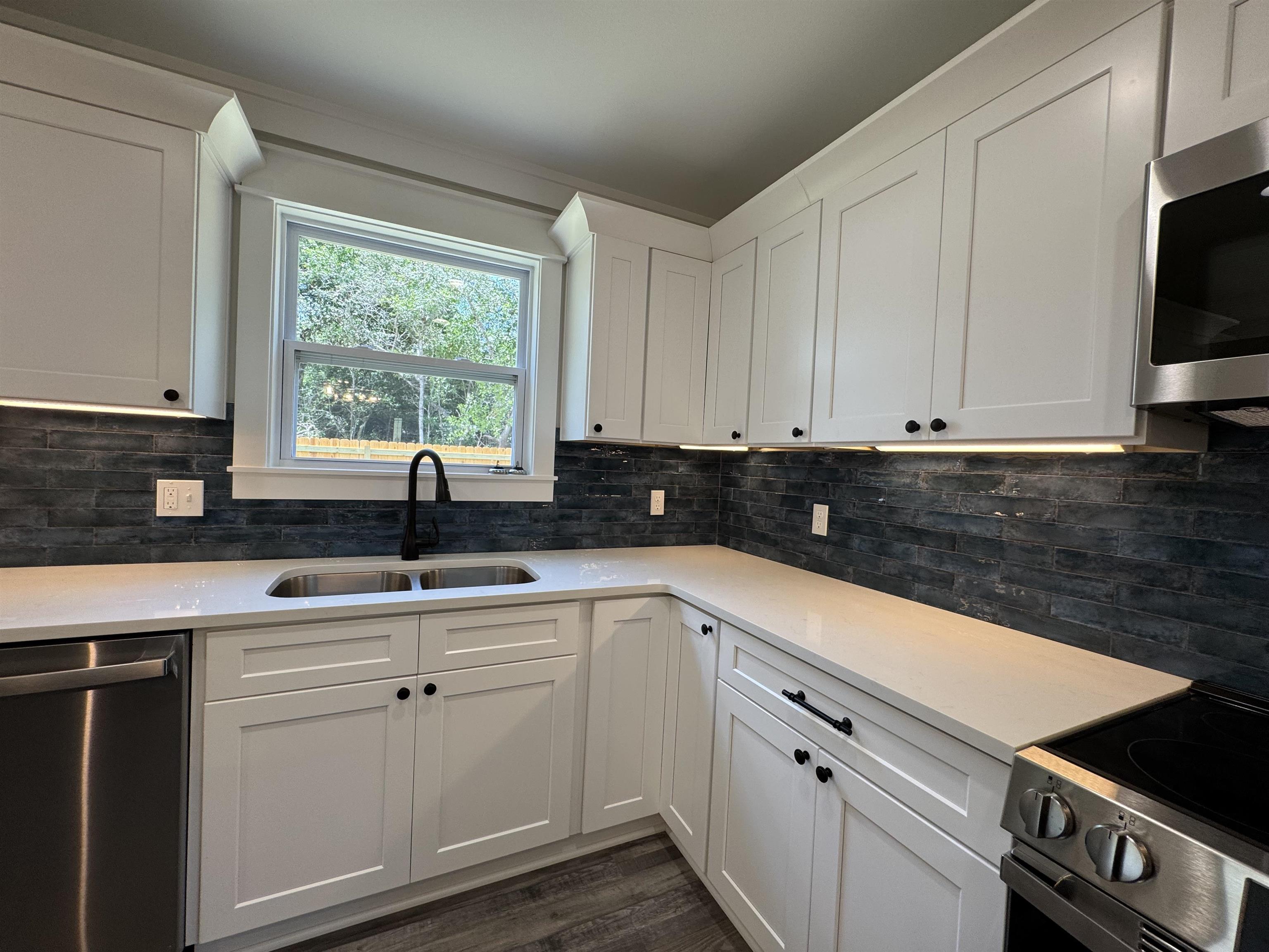 146 Franklin Street, Lanark Village, Florida image 10