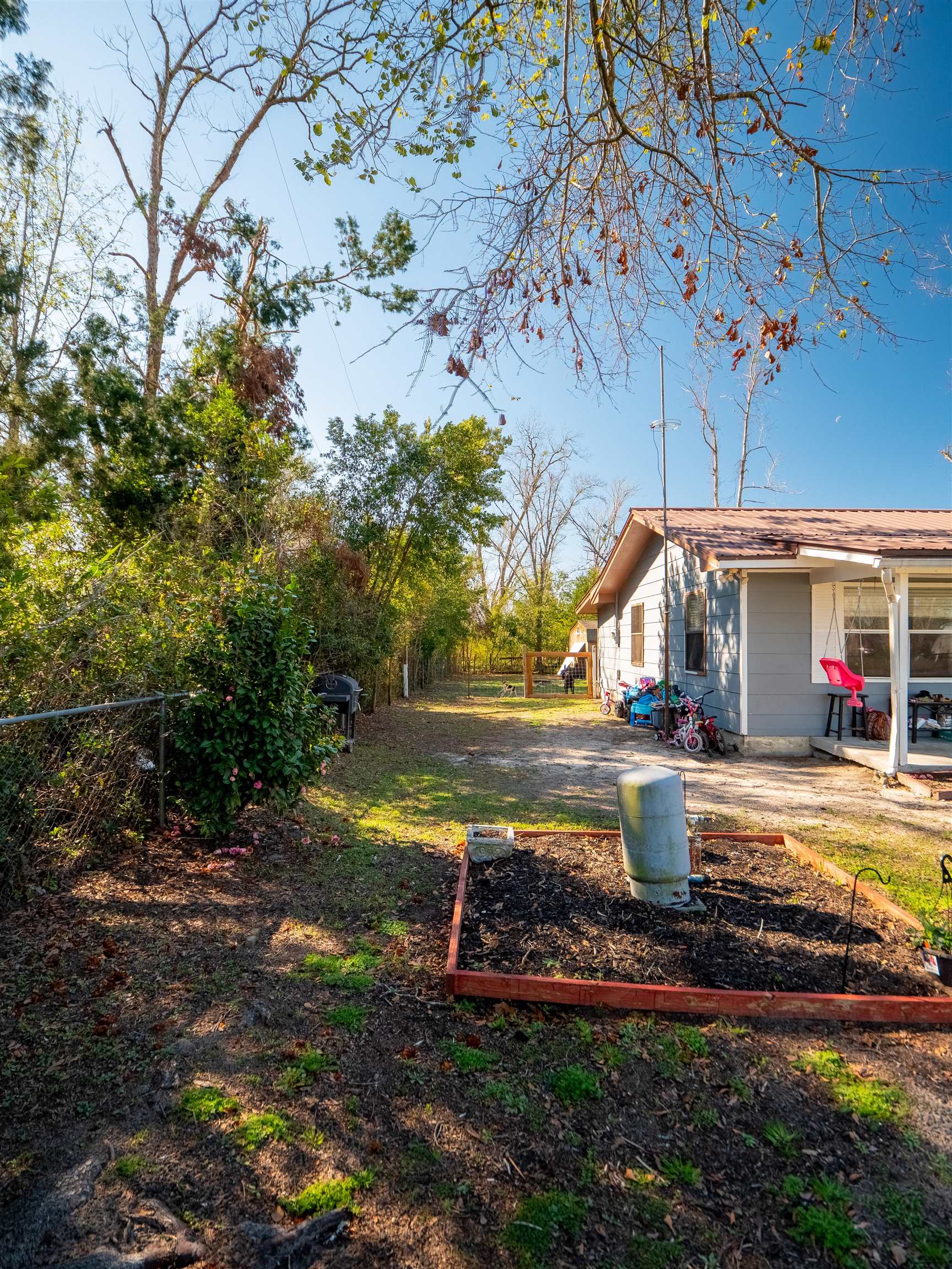 7022 SE Farm Road, Lee, Florida image 29