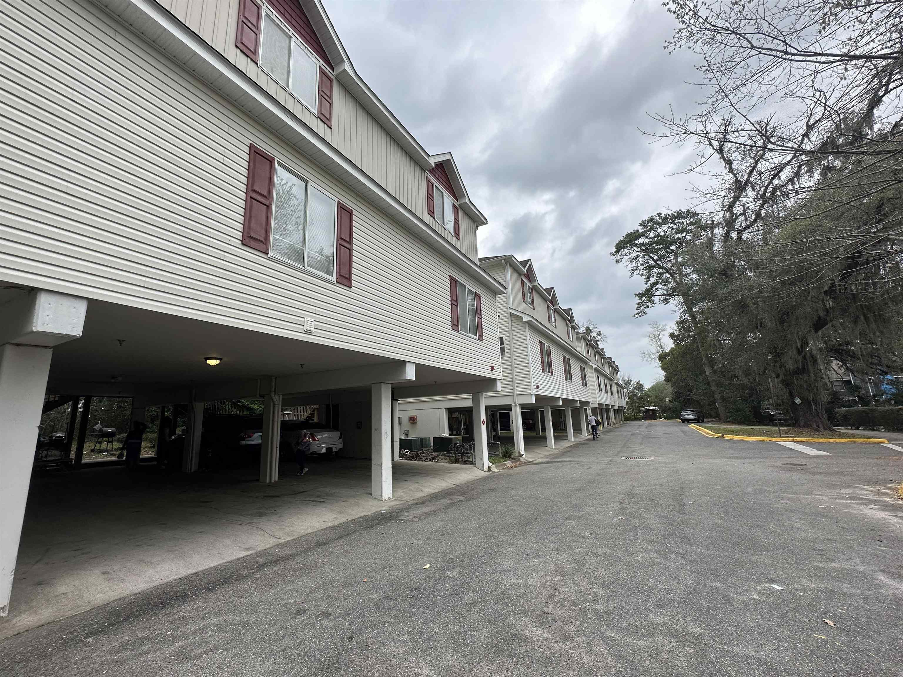 2601 Mckeithen Court #1-17, Tallahassee, Florida image 5