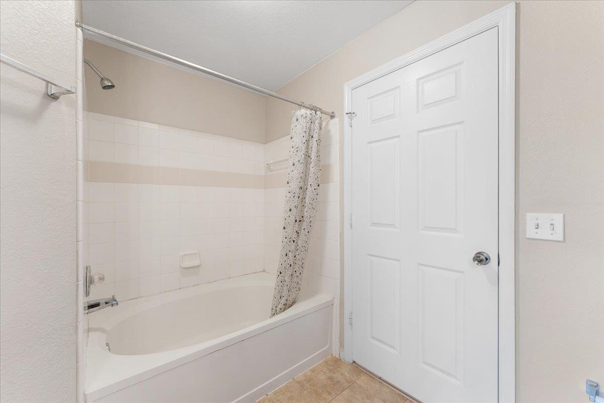 2801 Chancellorsville Drive #232, Tallahassee, Florida image 8