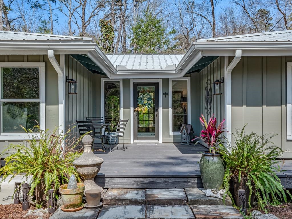 72 Mysterious Waters Road, Crawfordville, Florida image 3
