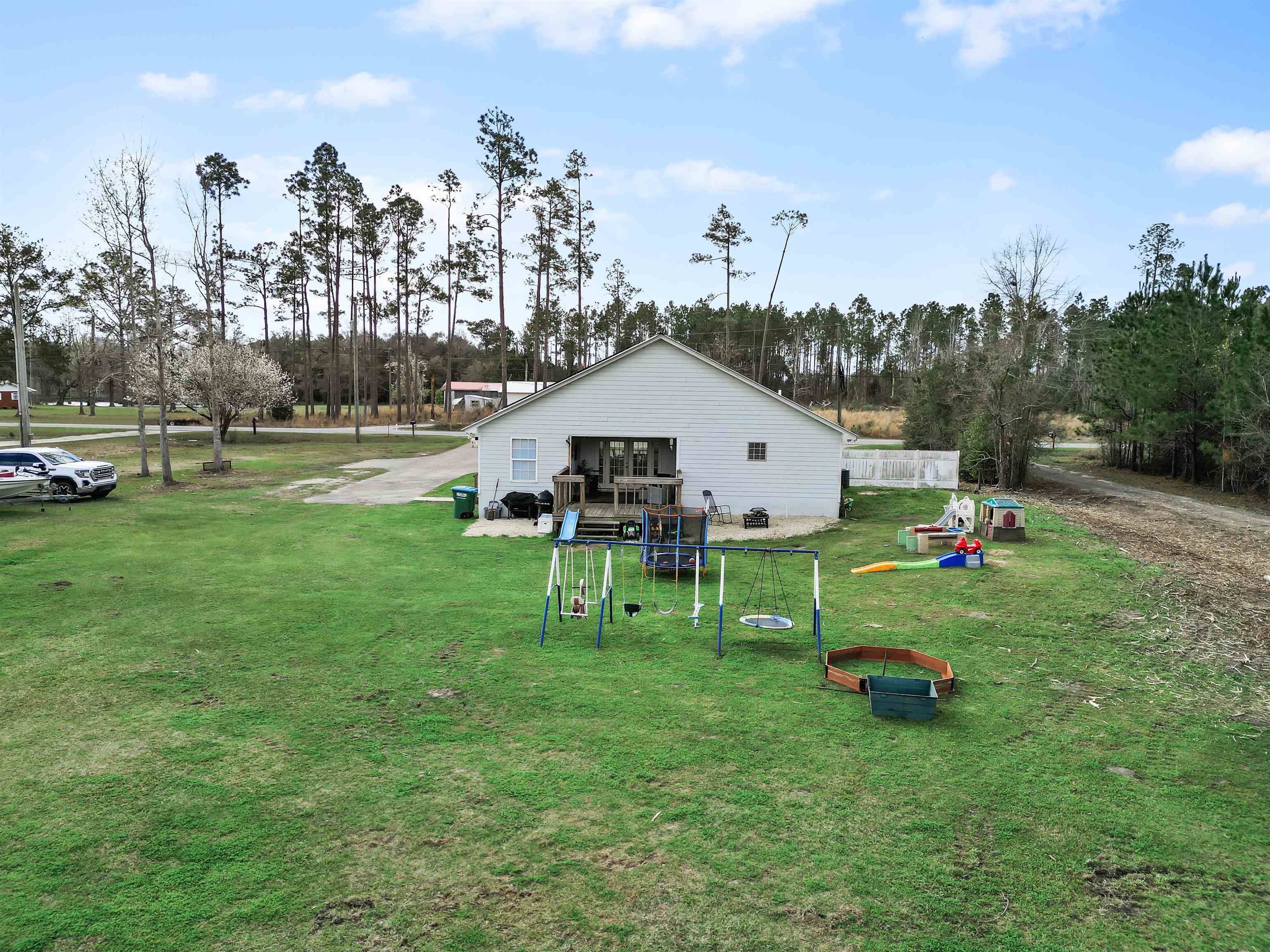 11488 NW Summers Road, Bristol, Florida image 27