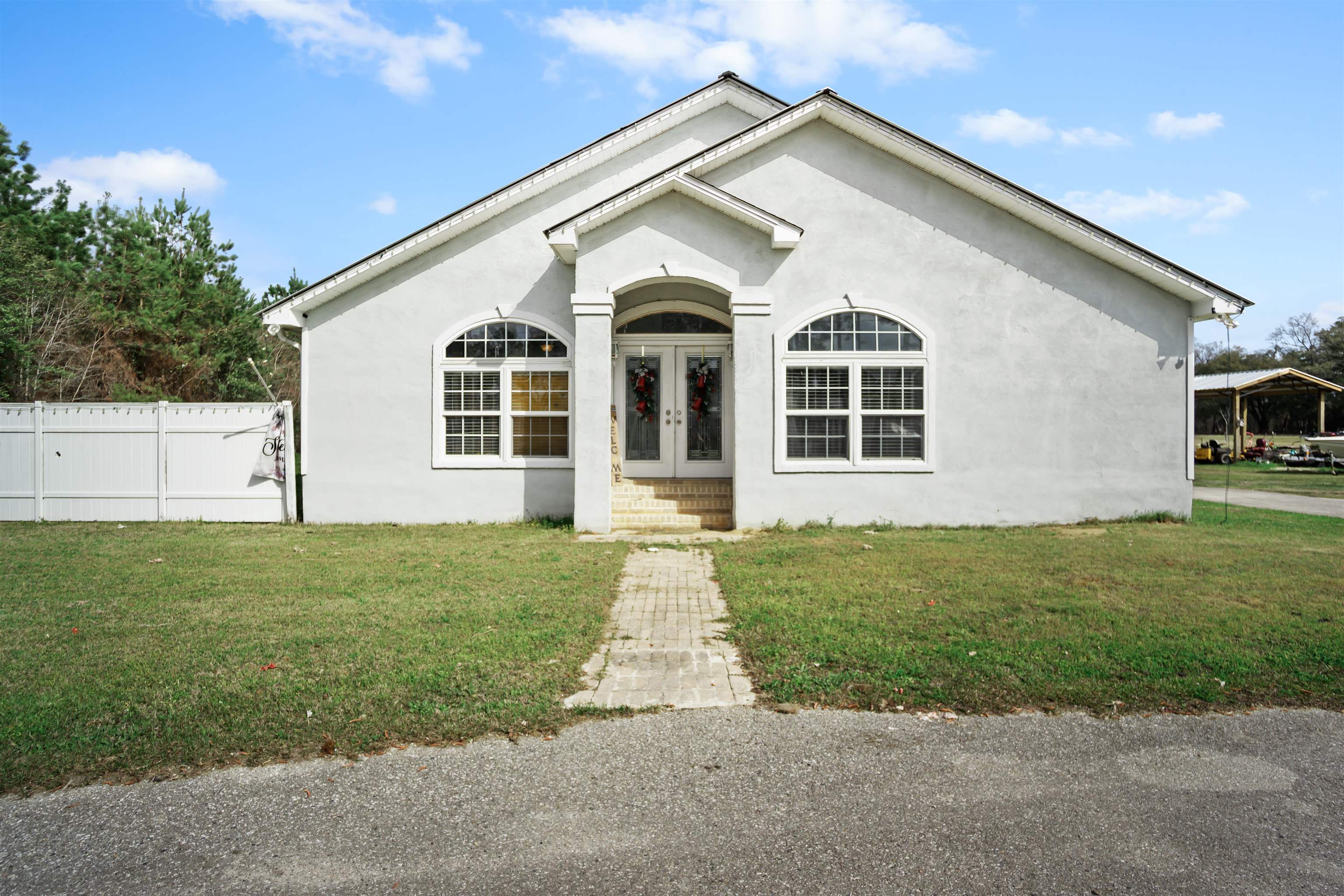 11488 NW Summers Road, Bristol, Florida image 5