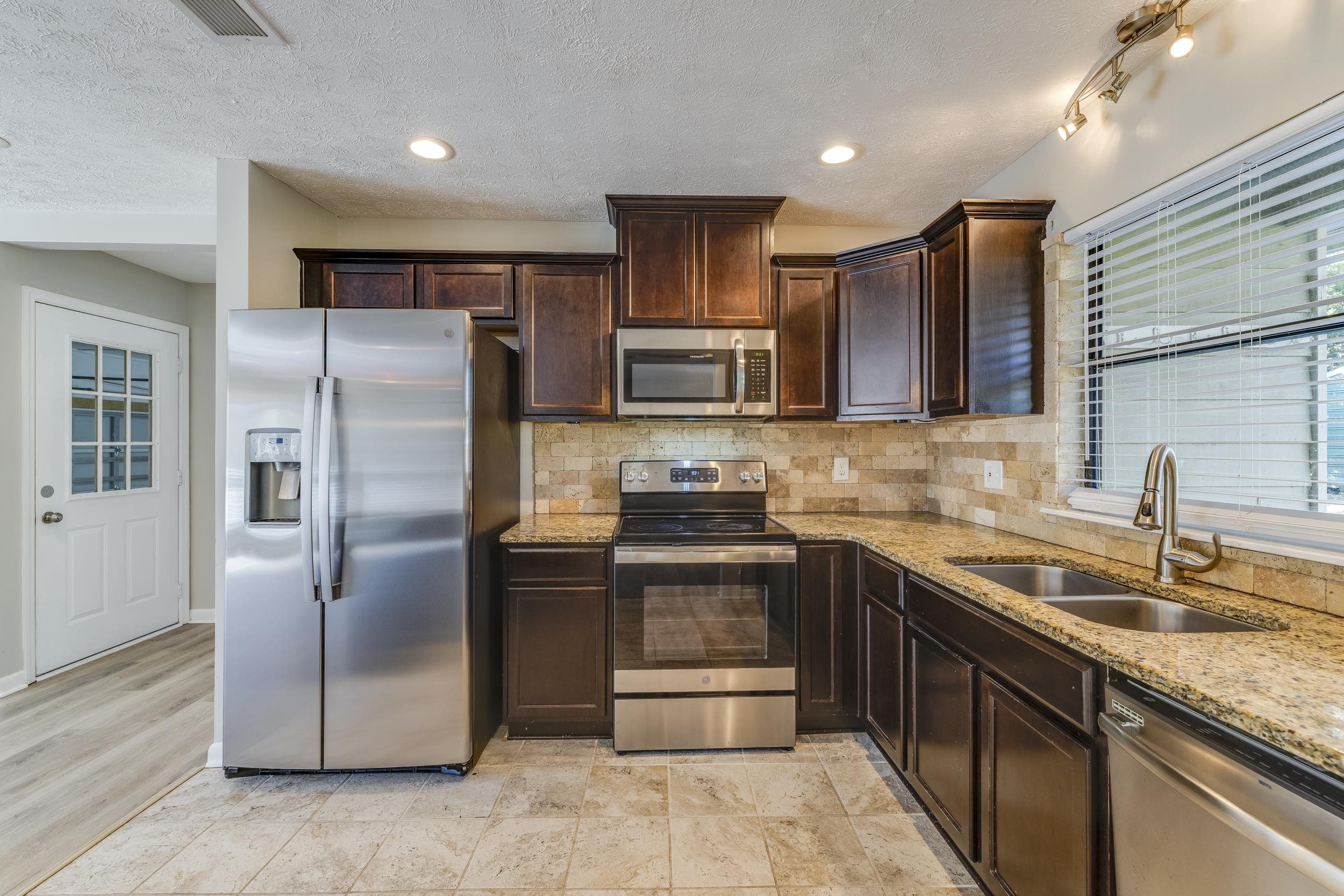 6472 Bold Venture Trail, Tallahassee, Florida image 13