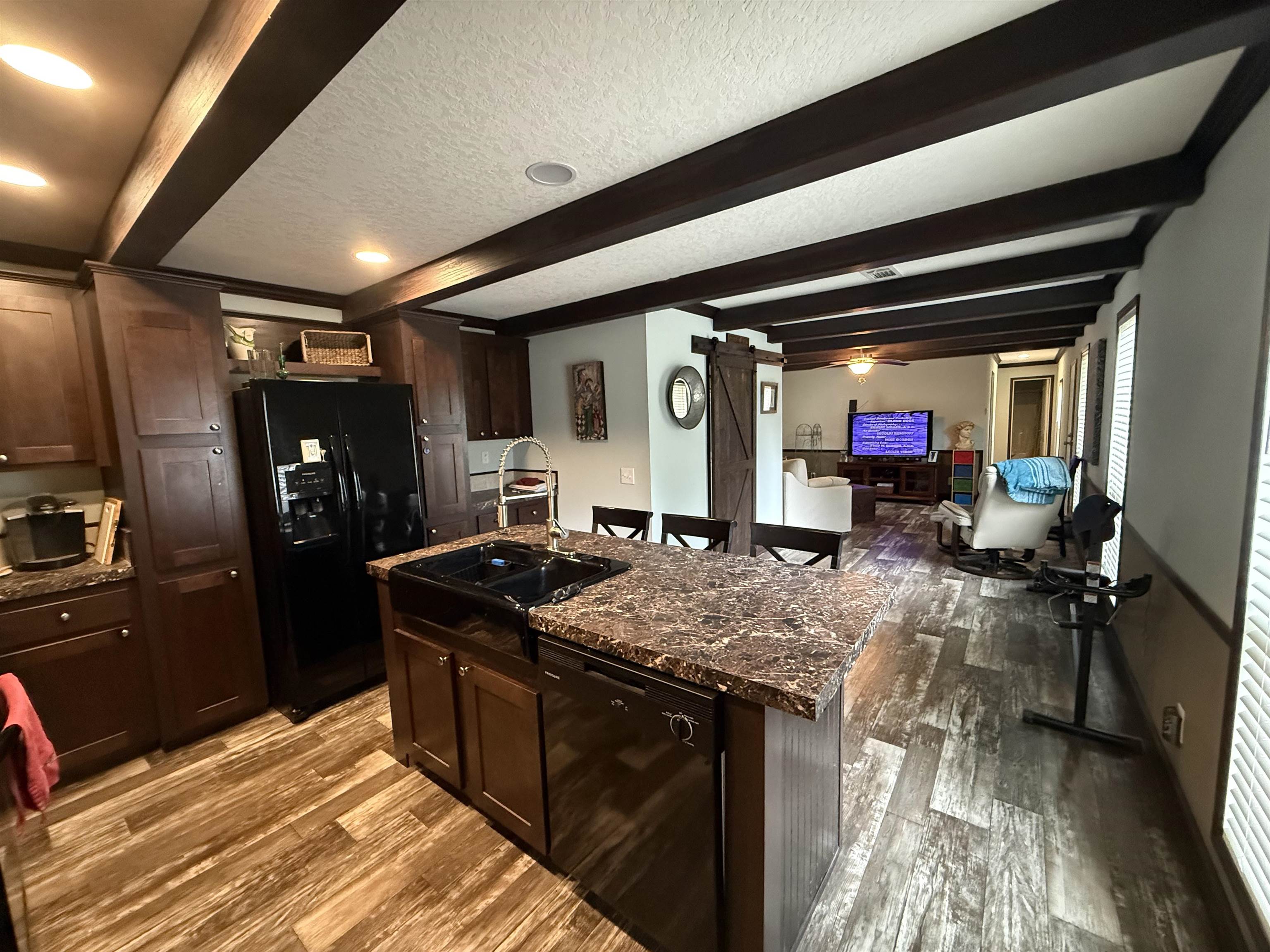233 Carol Court, Havana, Florida image 6