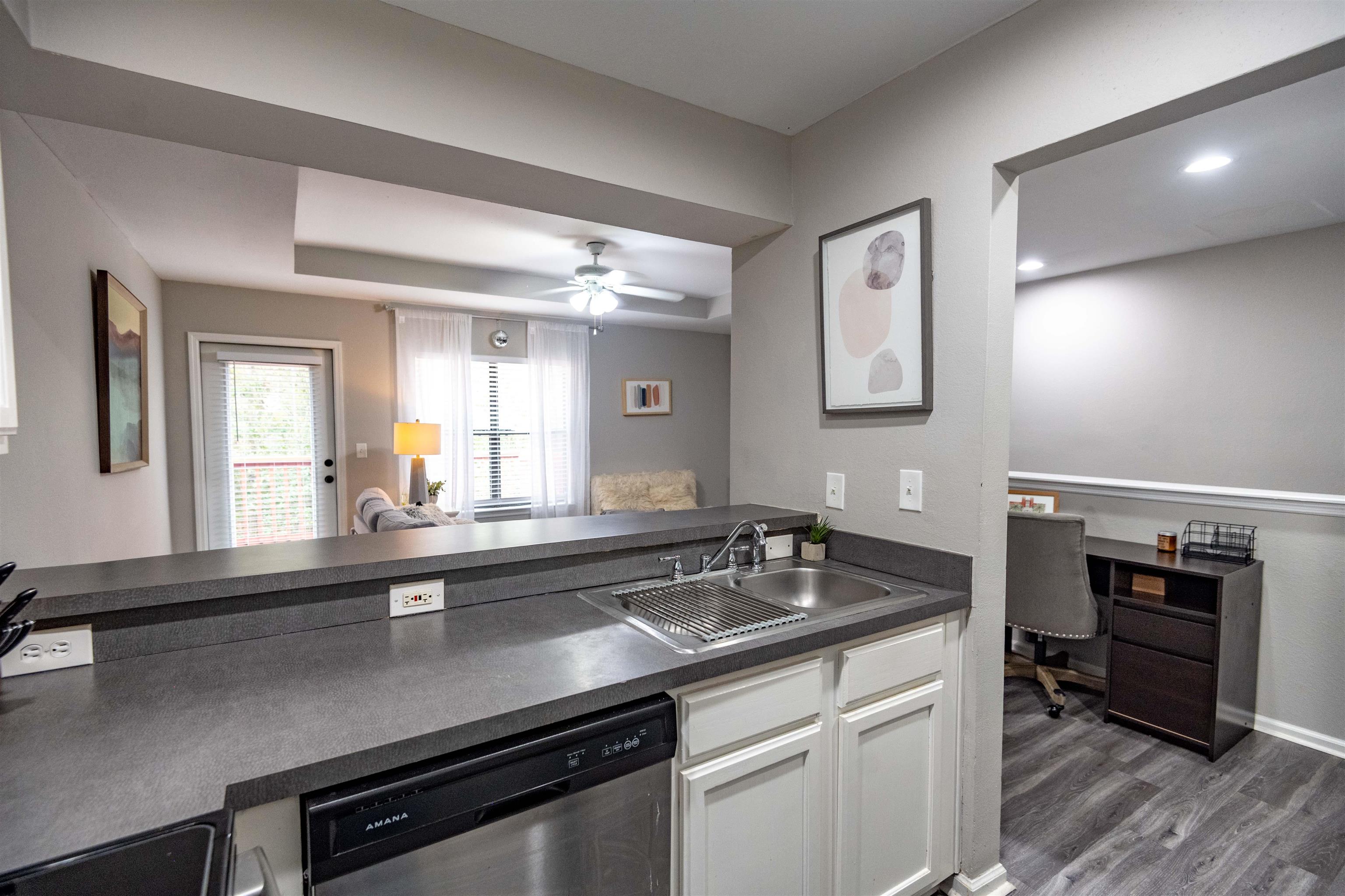 741 White Drive #24, Tallahassee, Florida image 13
