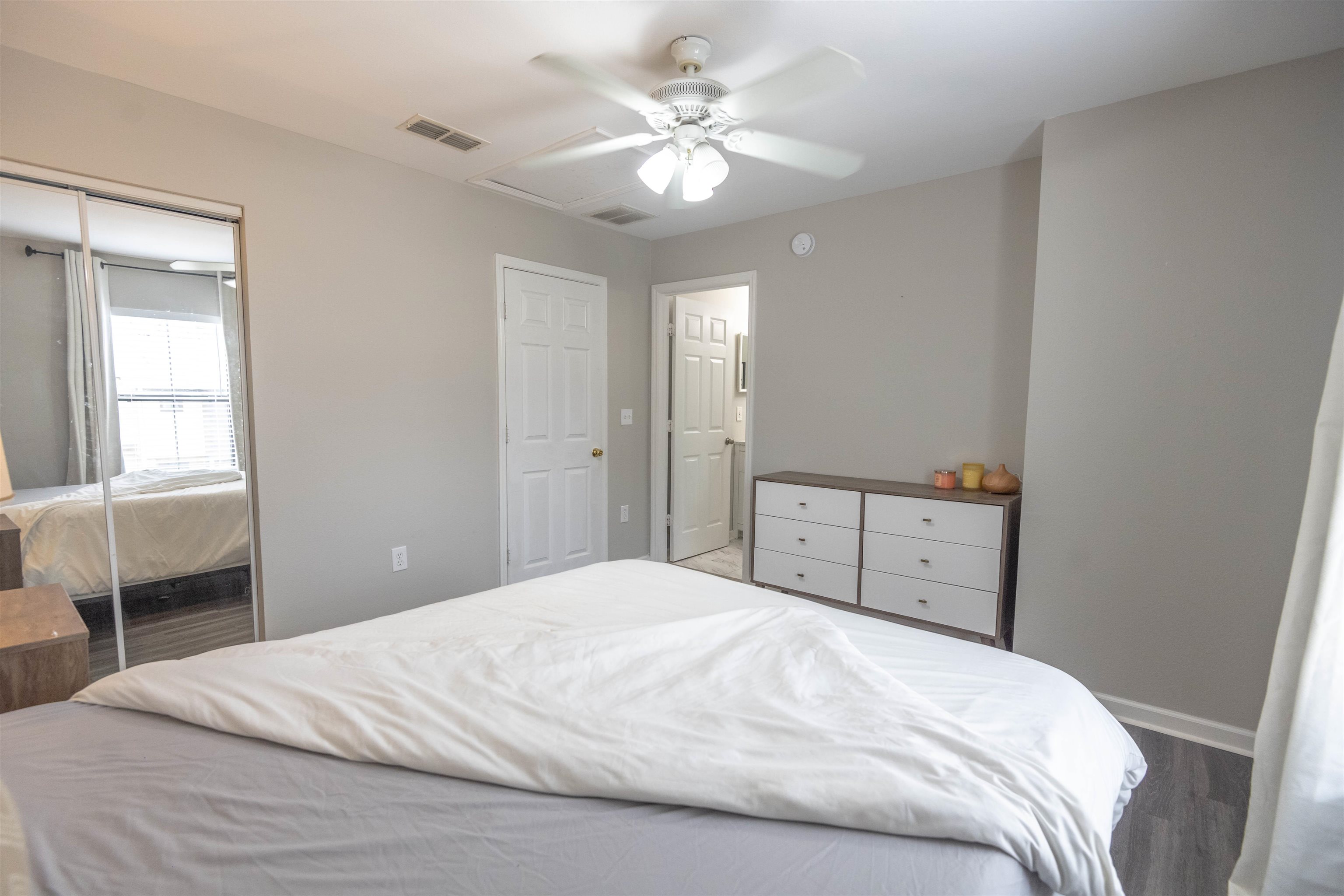 741 White Drive #24, Tallahassee, Florida image 23