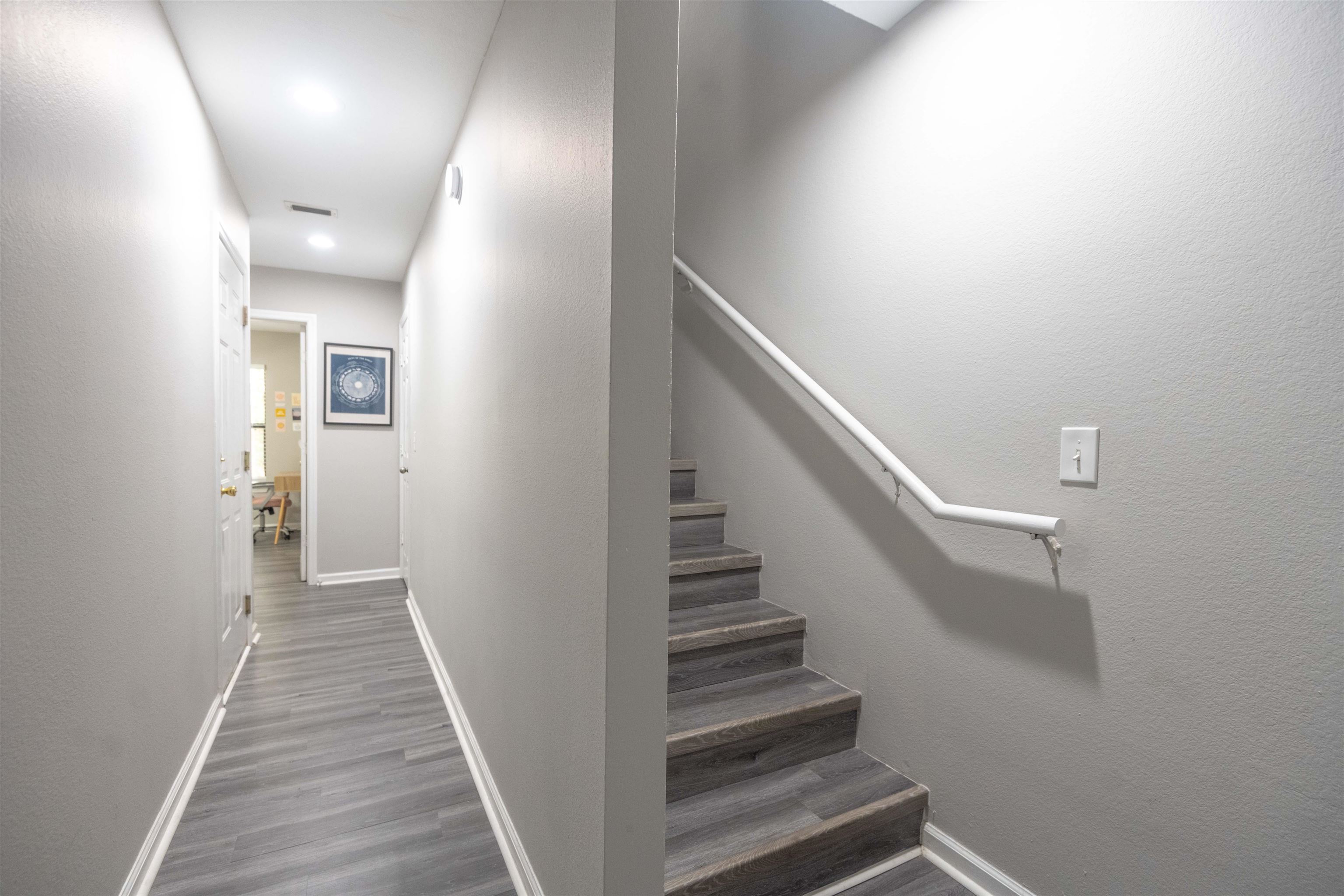 741 White Drive #24, Tallahassee, Florida image 4