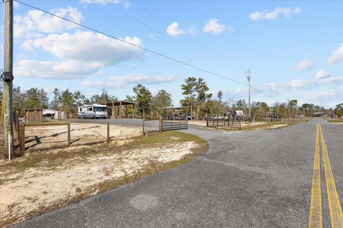 132 Tyler Terrace, Perry, Florida image 11