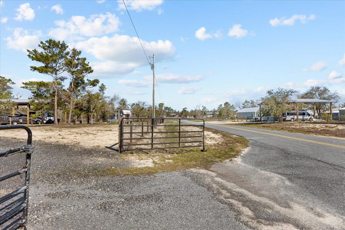 132 Tyler Terrace, Perry, Florida image 13
