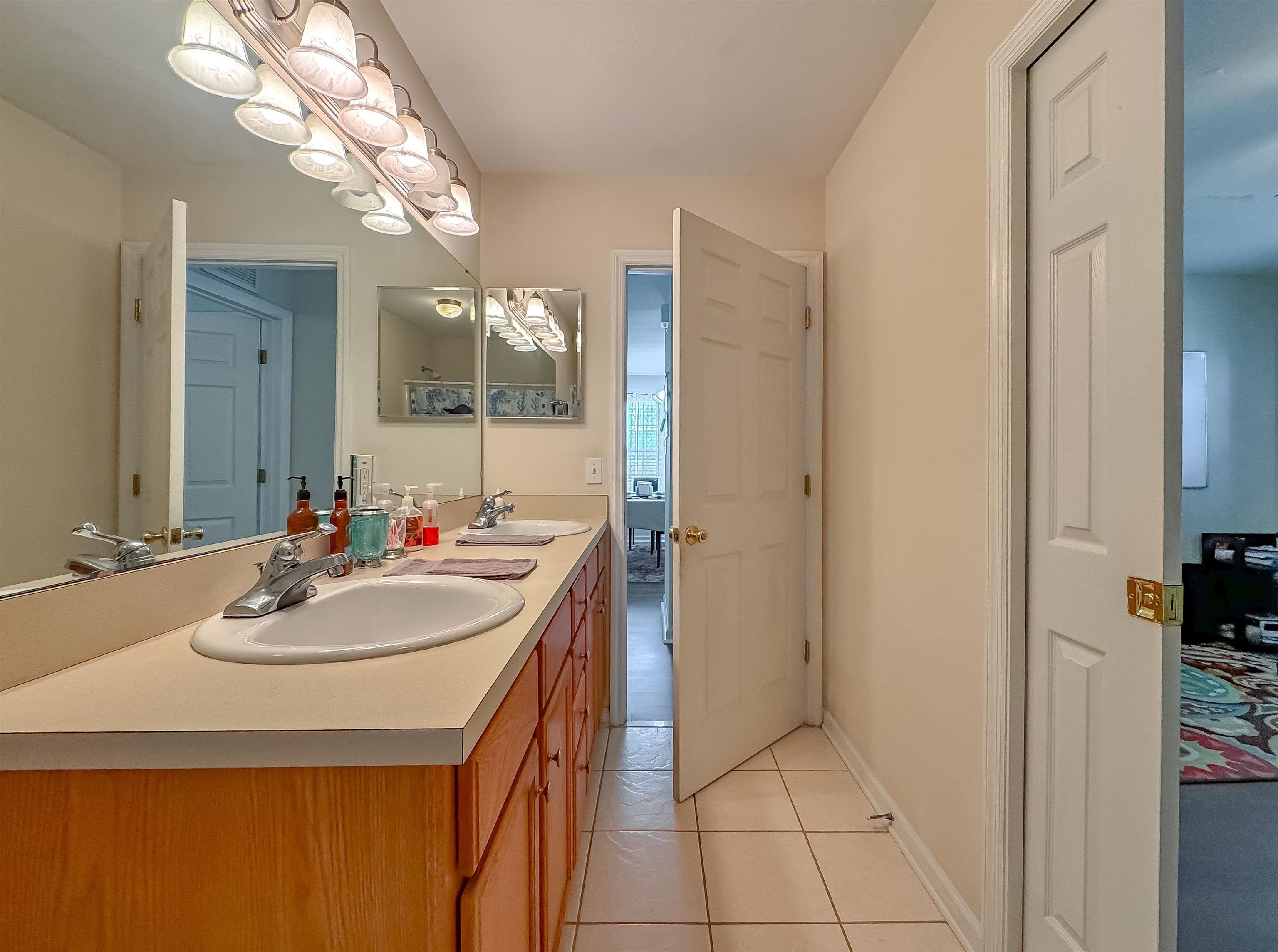 1691 Corey Wood Circle, Tallahassee, Florida image 24