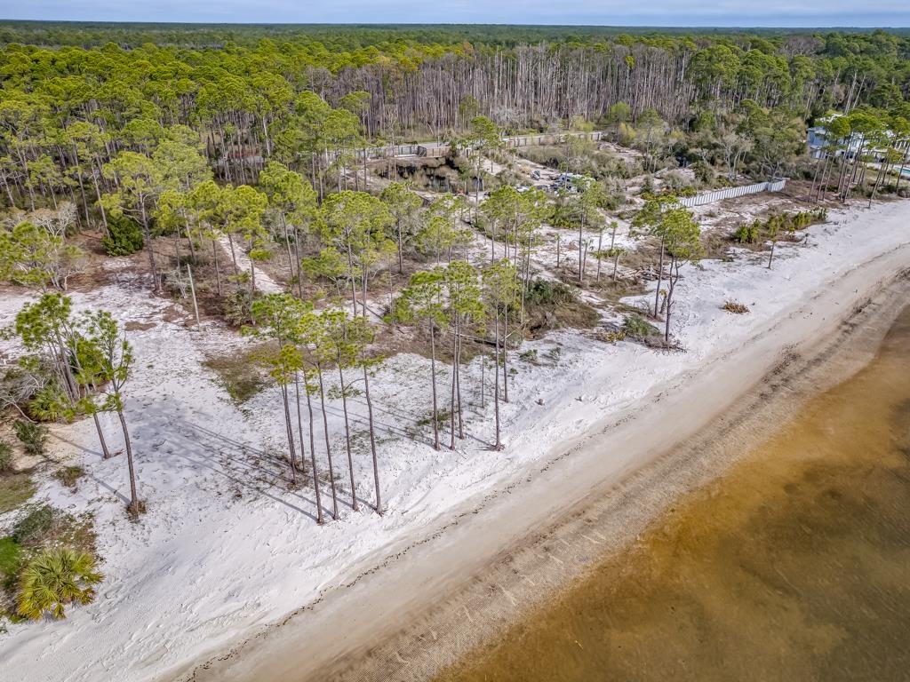 2388 W Hwy 98, Carrabelle, Florida image 2