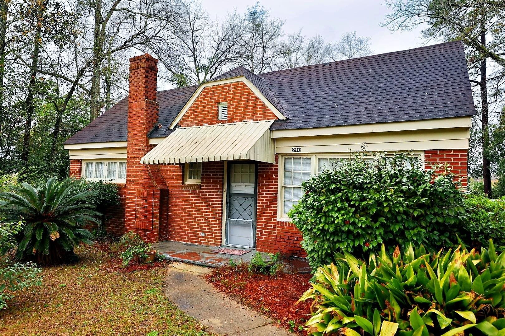 210 SW 3rd Avenue, Cairo, Georgia image 3