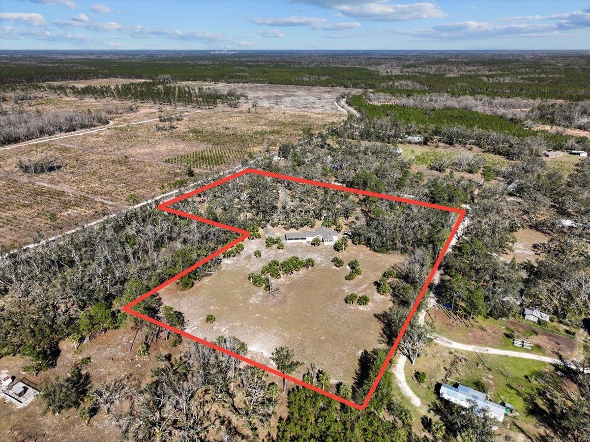 1633 James Carlton Road, Perry, Florida image 2