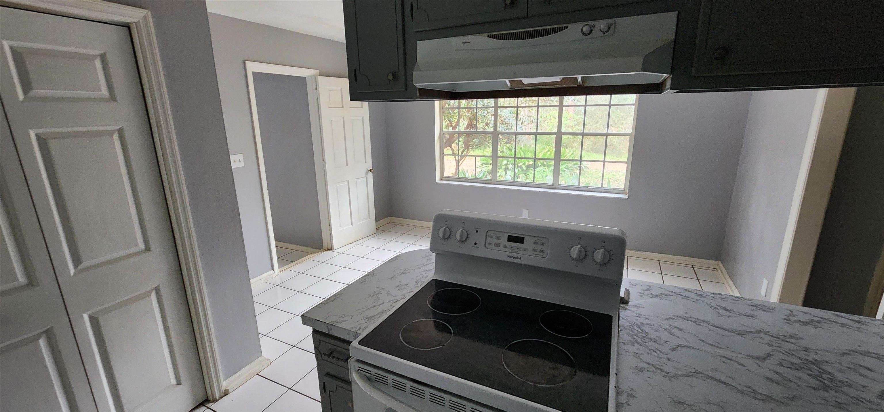 7115+7117 Thomasville Road, Tallahassee, Florida image 9