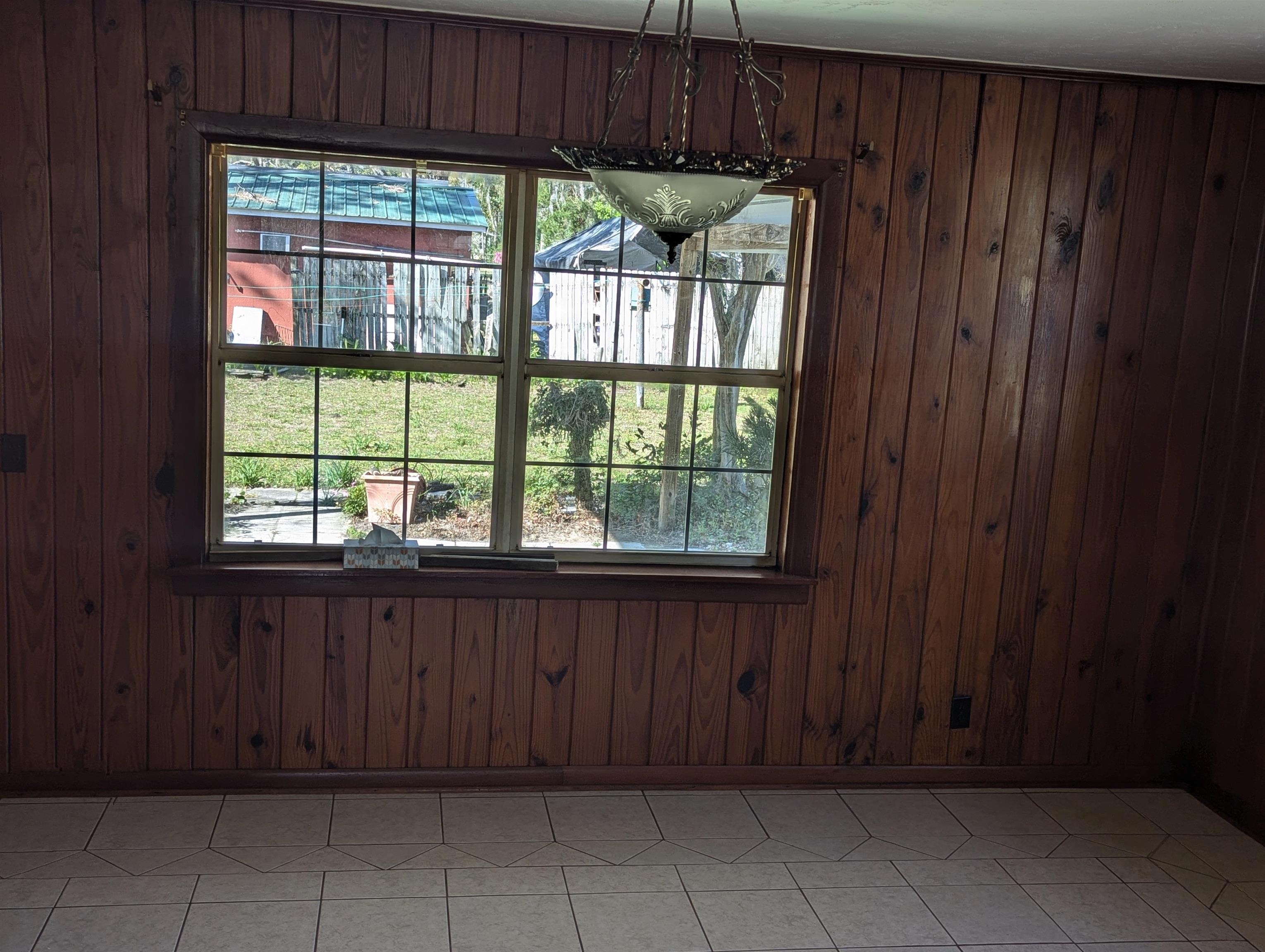 614 W Leon Street, Perry, Florida image 9