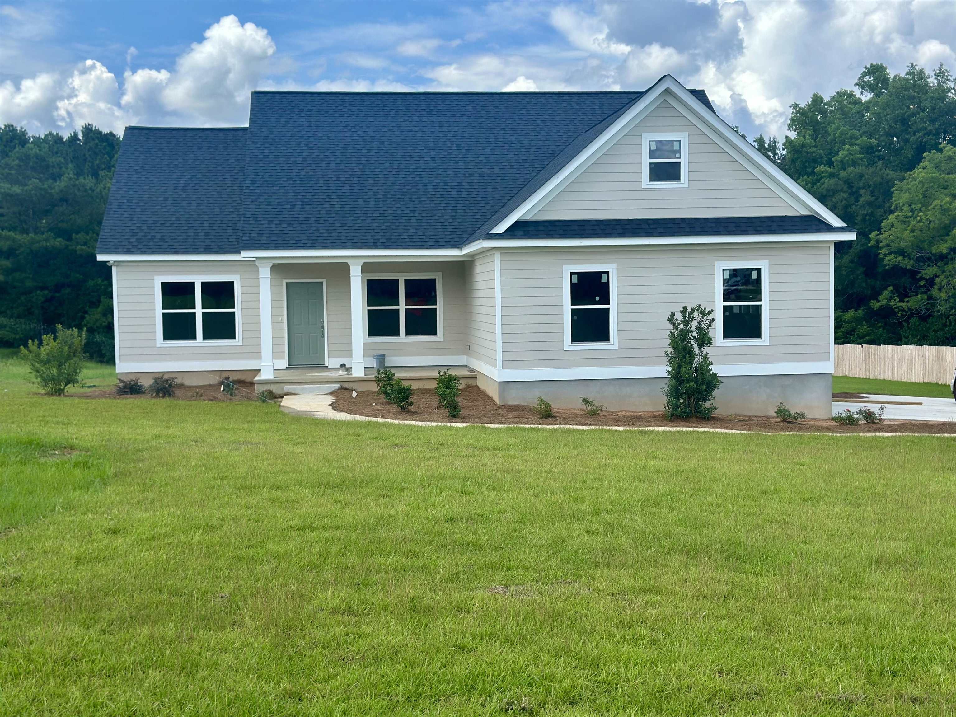 158 Woodridge Lane, Cairo, Georgia image 1