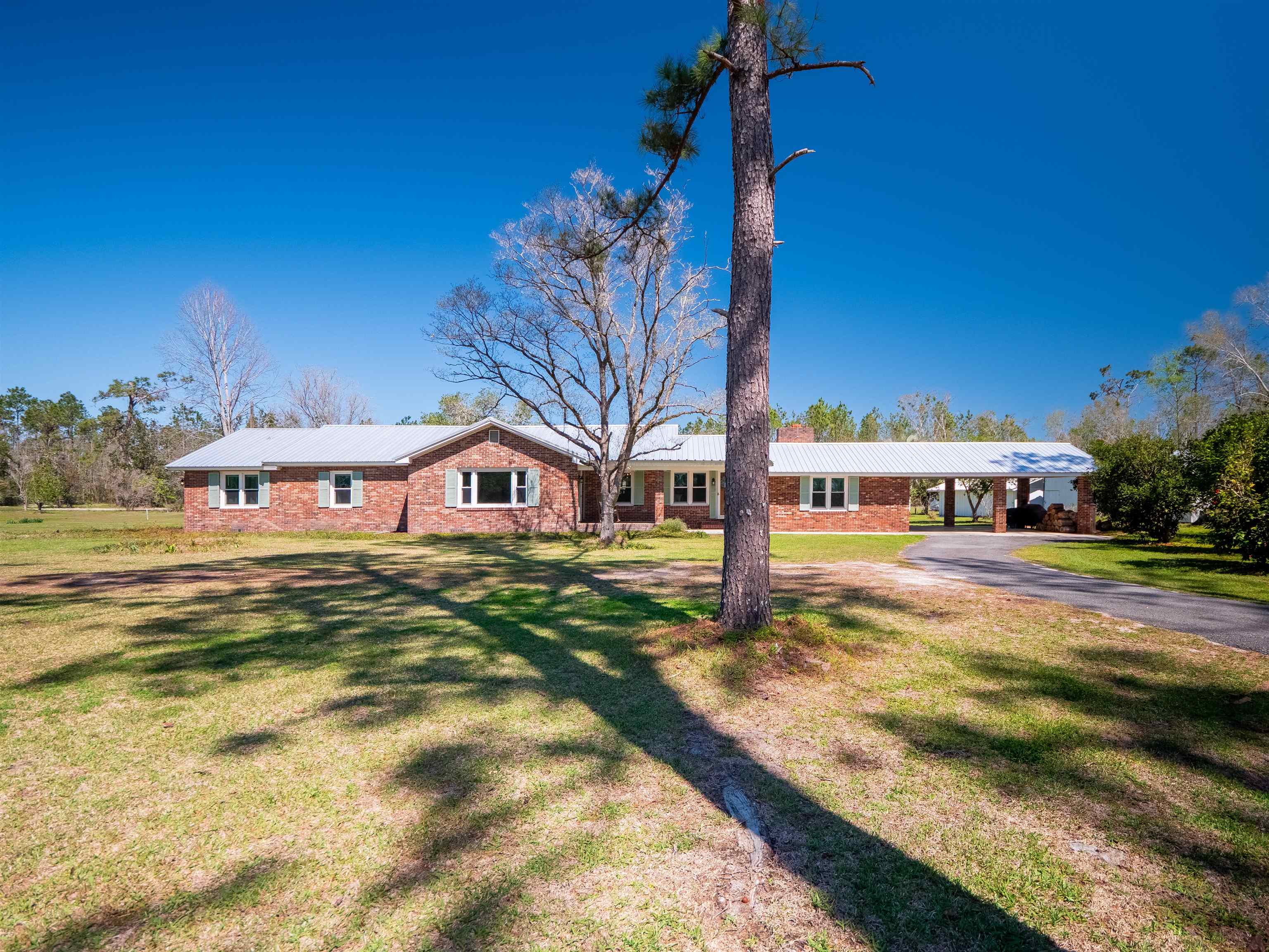 6753 E Us Hwy 90, Lee, Florida image 2