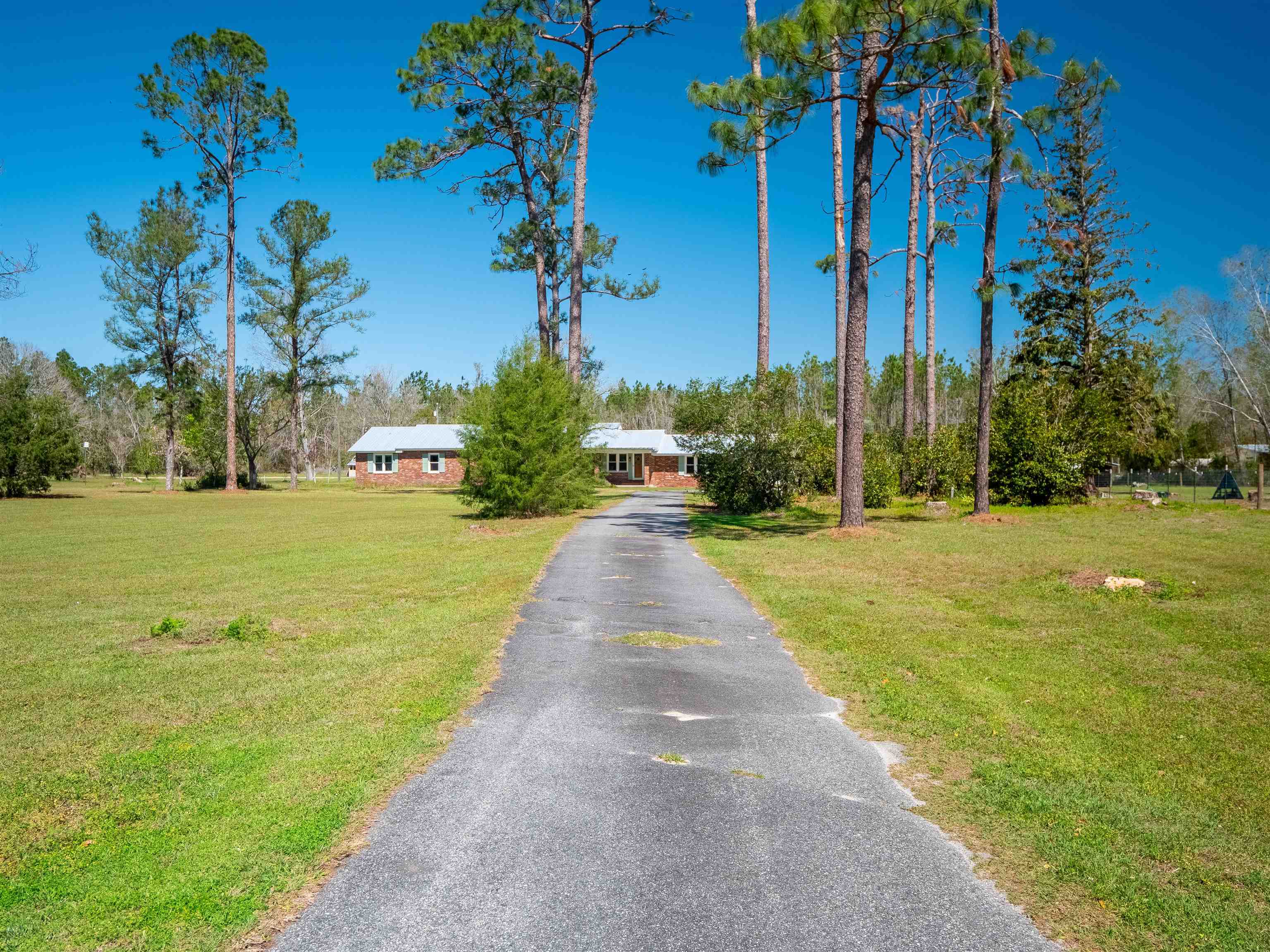 6753 E Us Hwy 90, Lee, Florida image 29