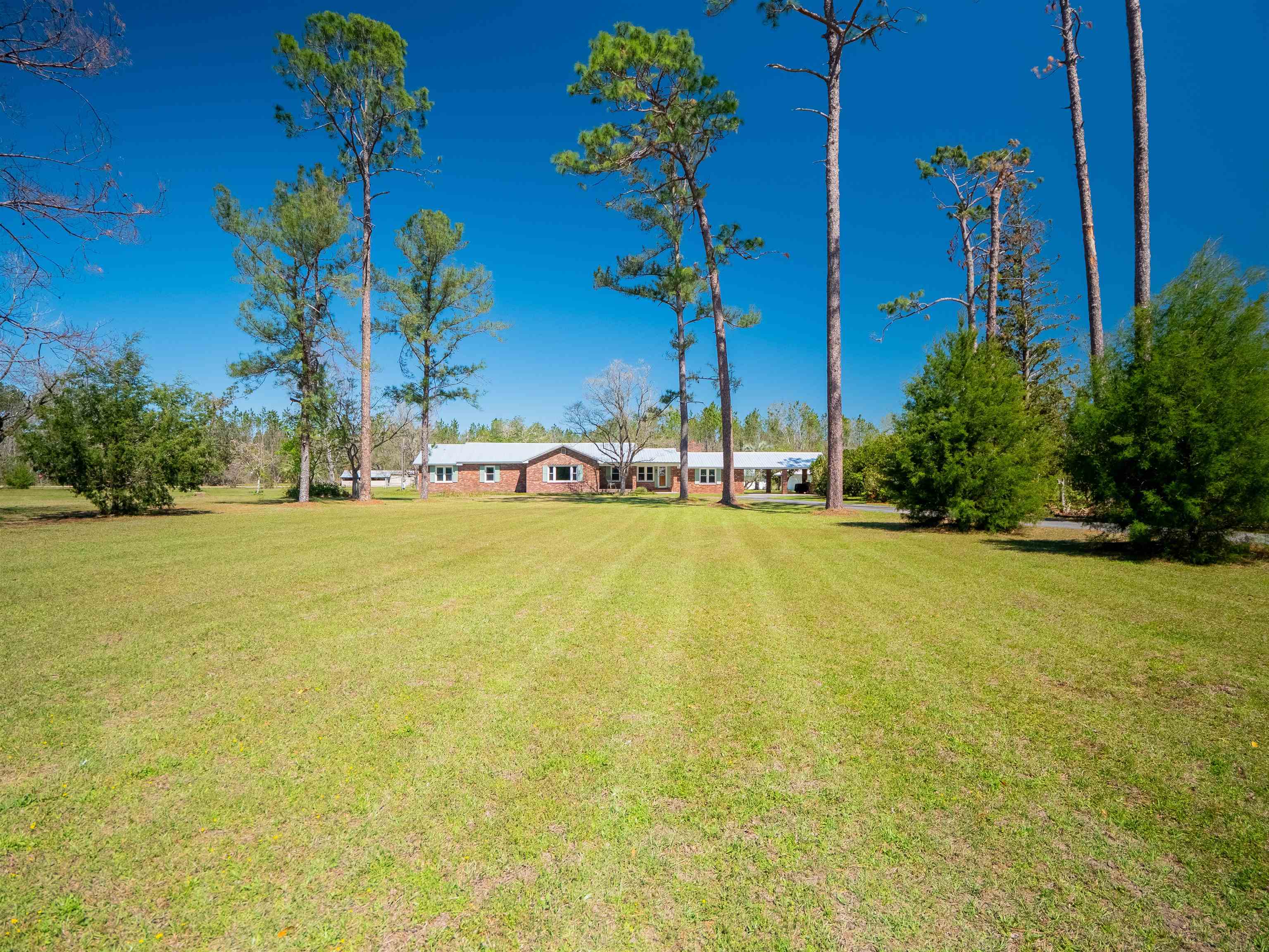 6753 E Us Hwy 90, Lee, Florida image 3