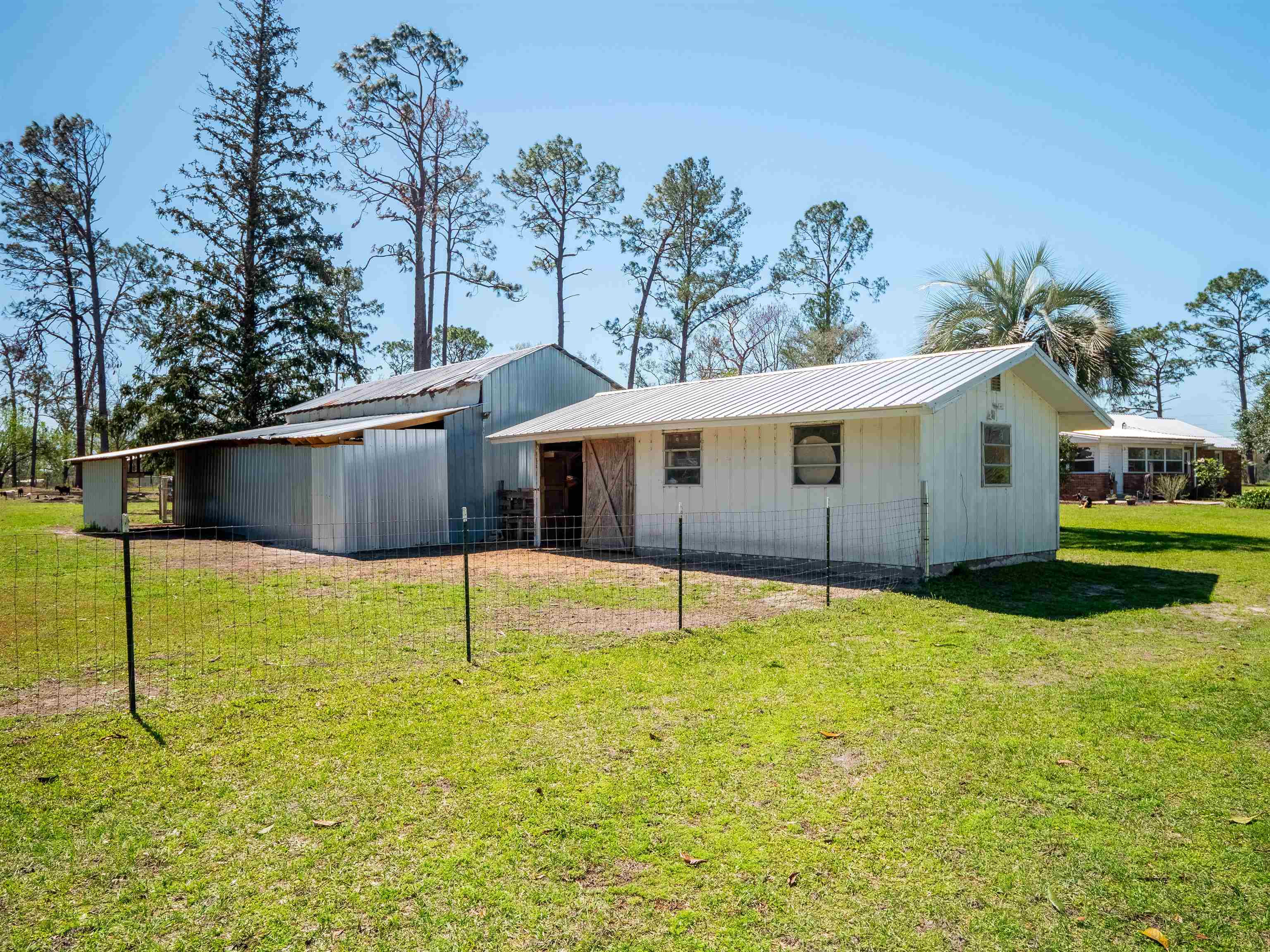 6753 E Us Hwy 90, Lee, Florida image 35
