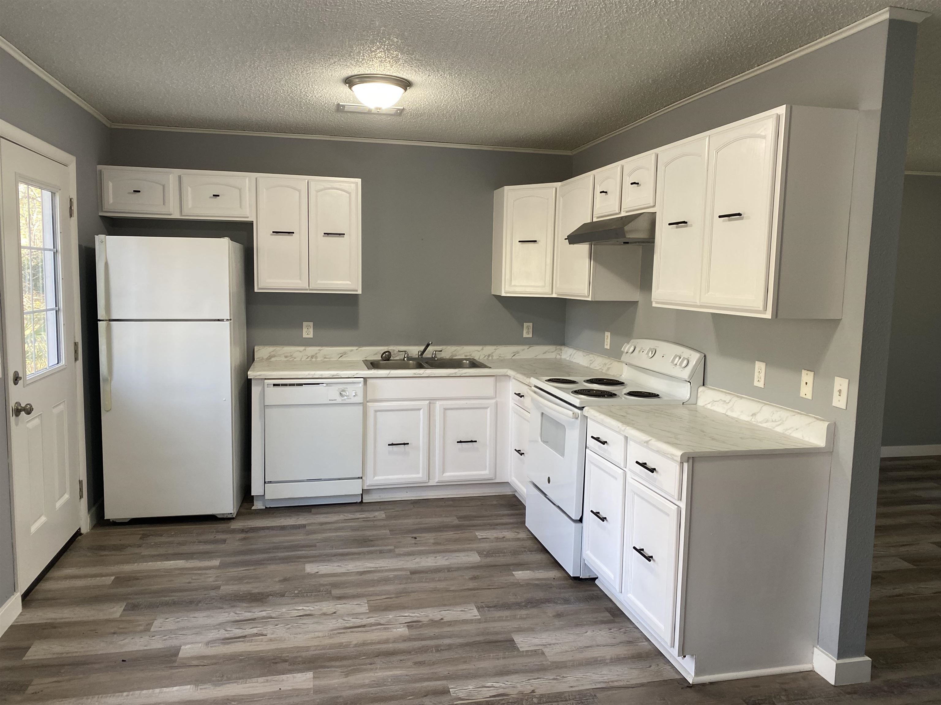 4350 Fortner Circle, Perry, Florida image 2