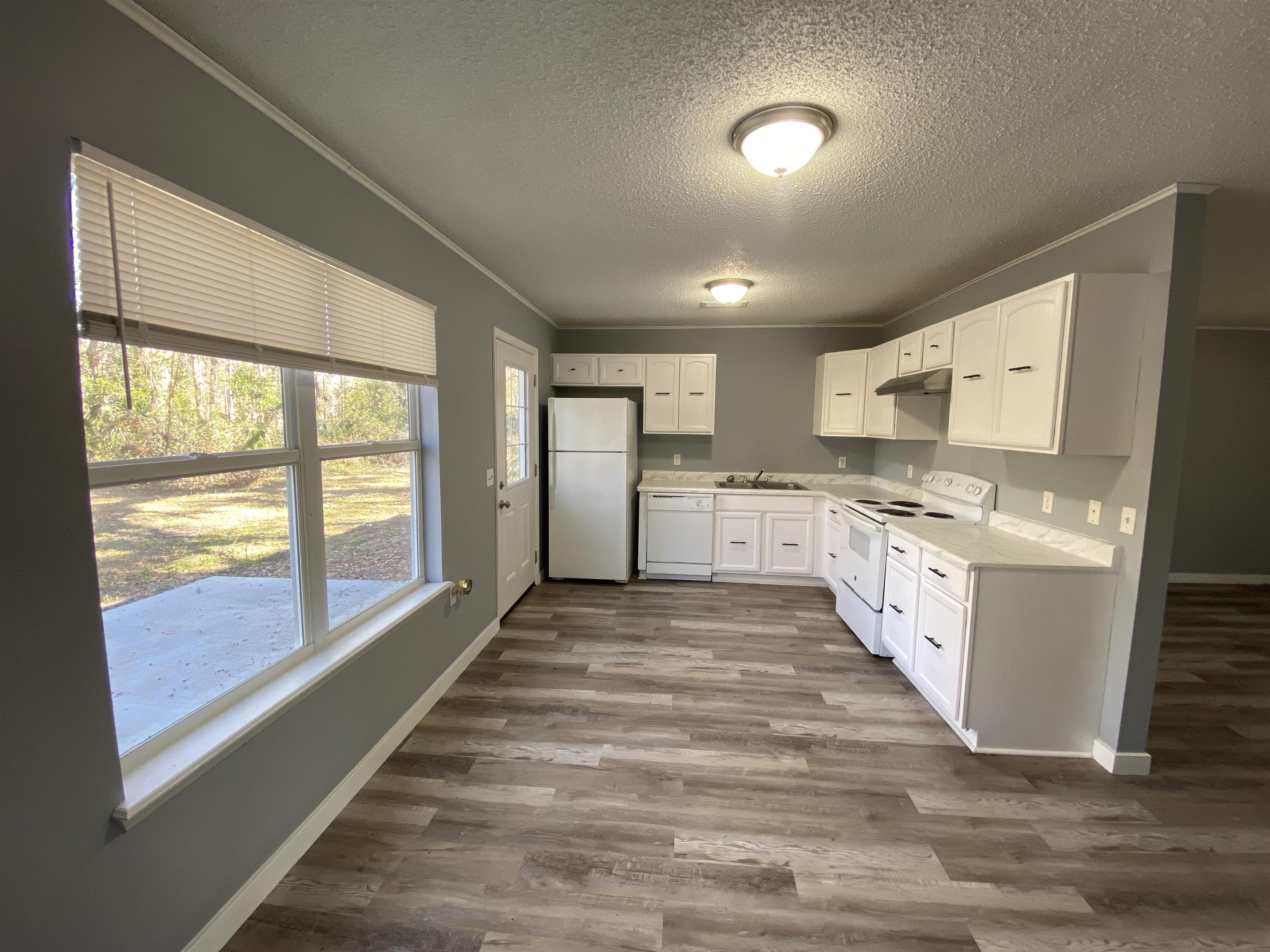 4350 Fortner Circle, Perry, Florida image 9
