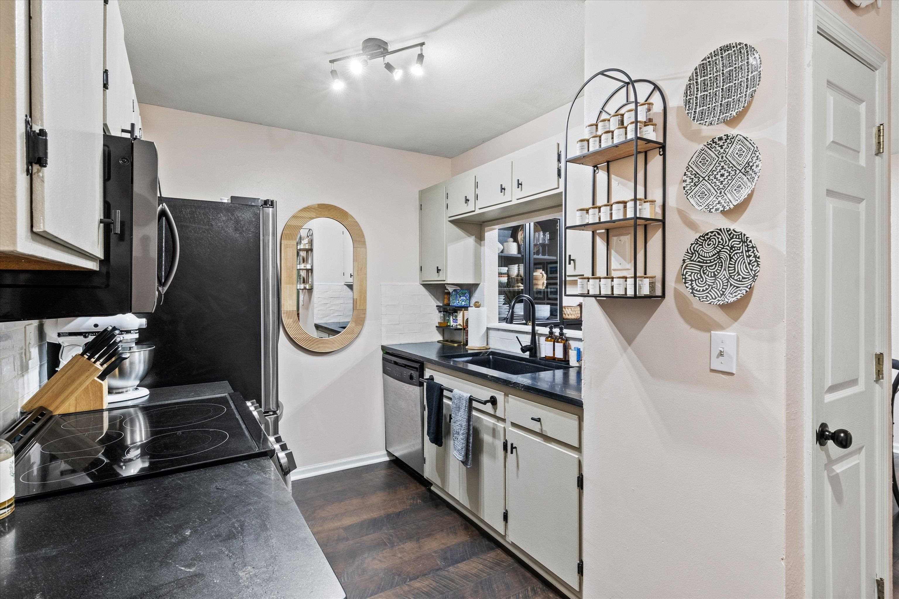3996 Gaffney Loop, Tallahassee, Florida image 12