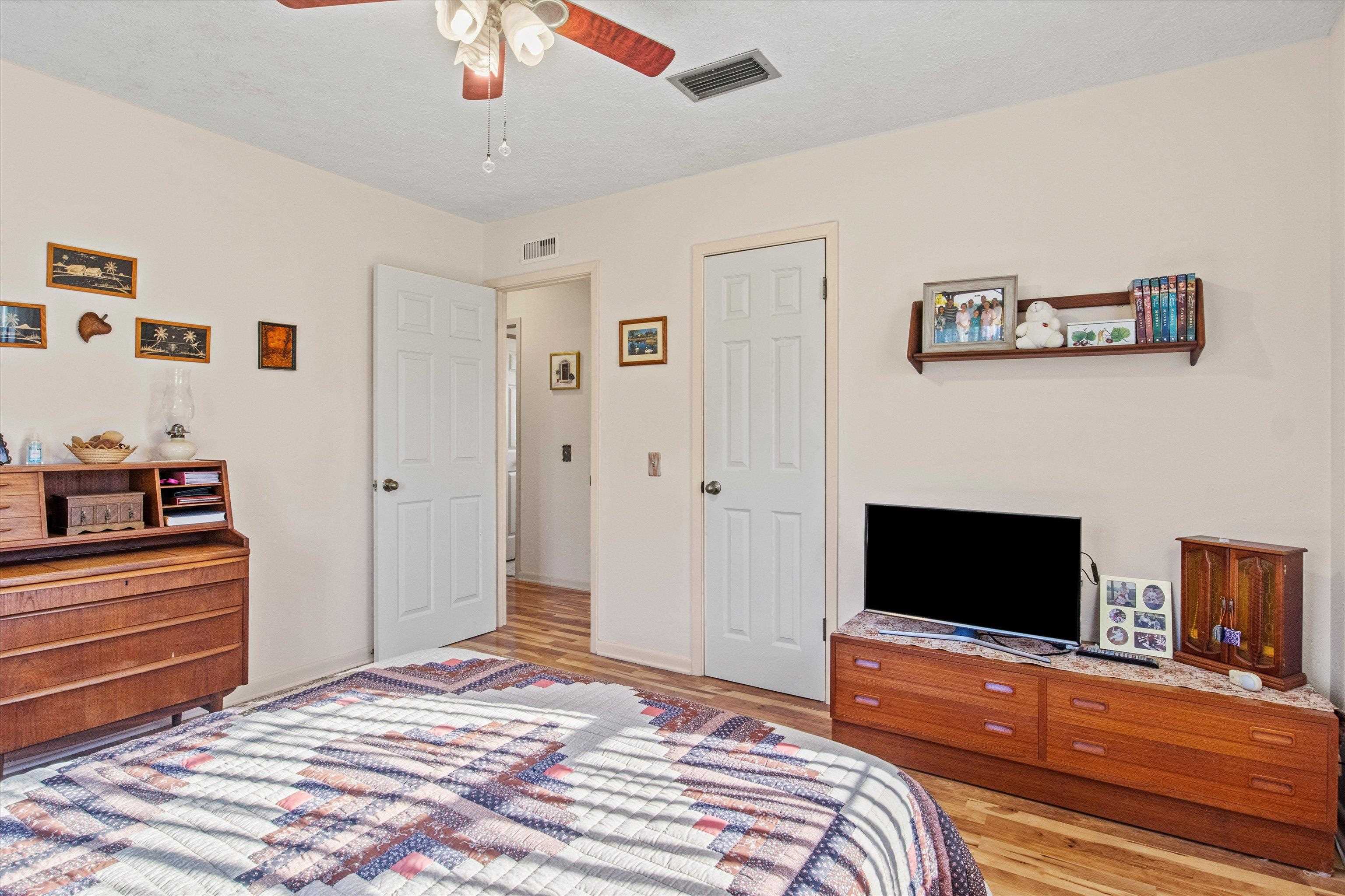 1671 Sand Basin Road, Grand Ridge, Florida image 29