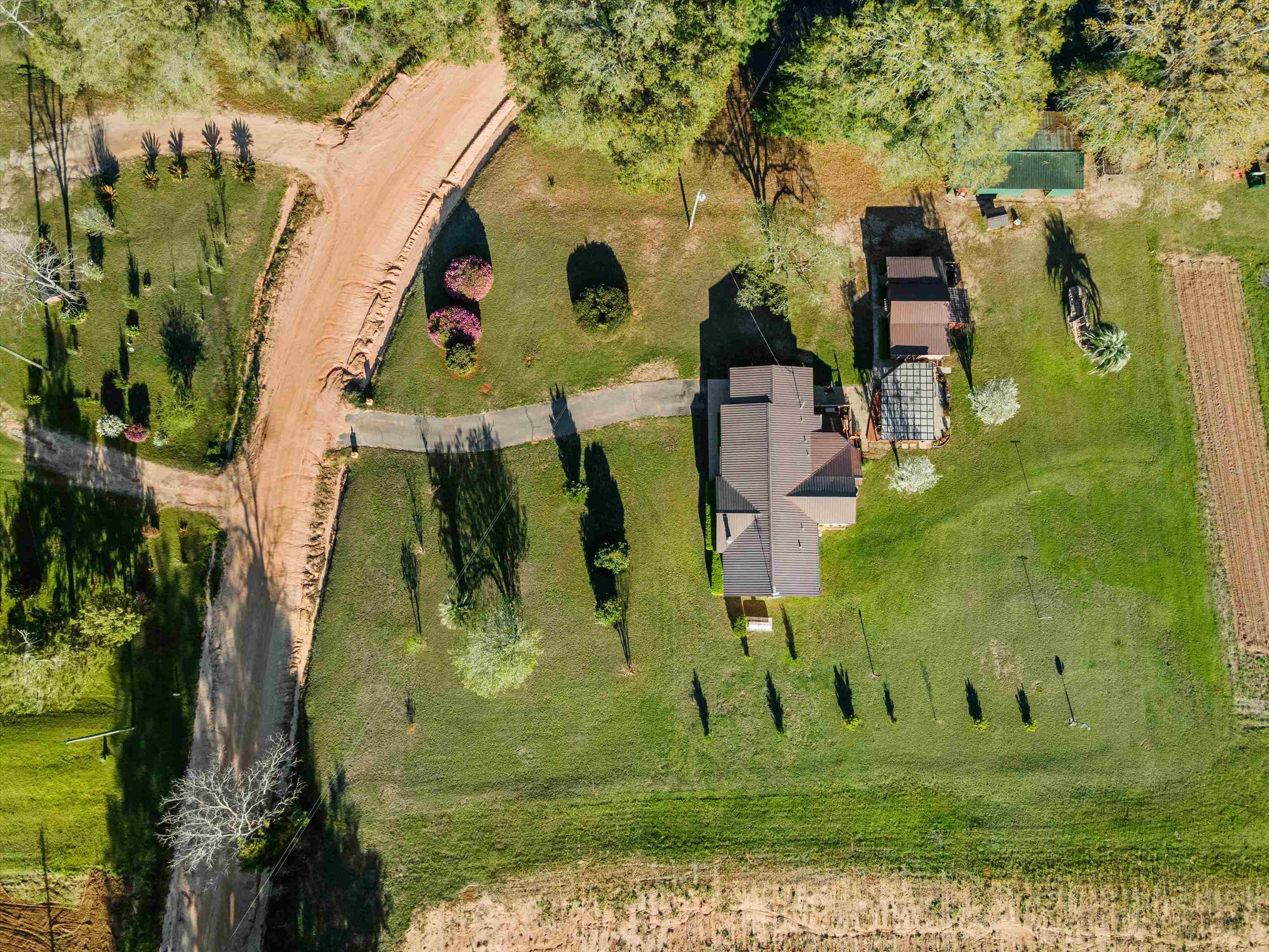 1671 Sand Basin Road, Grand Ridge, Florida image 41