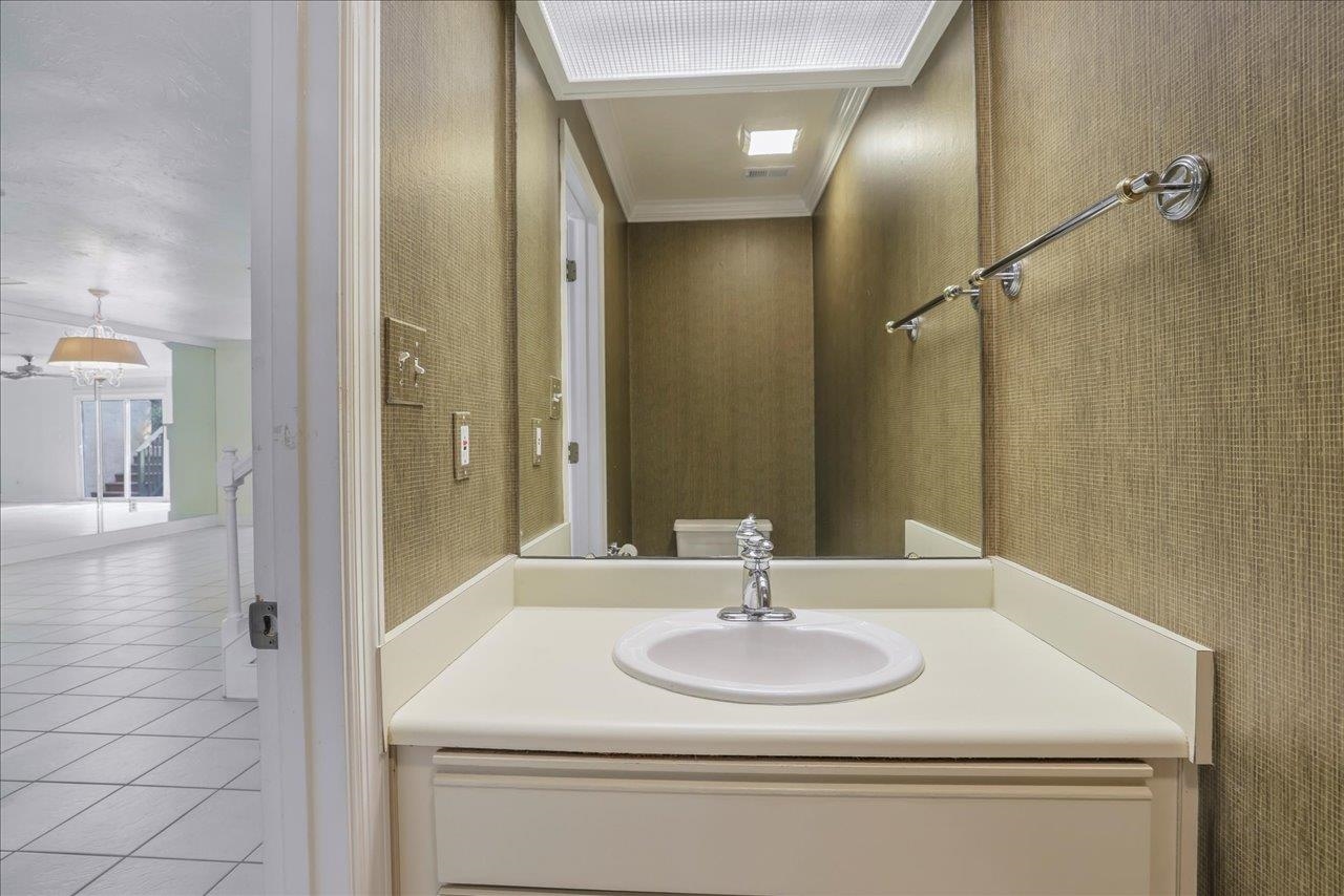 1816 Atlantis Place, Tallahassee, Florida image 6
