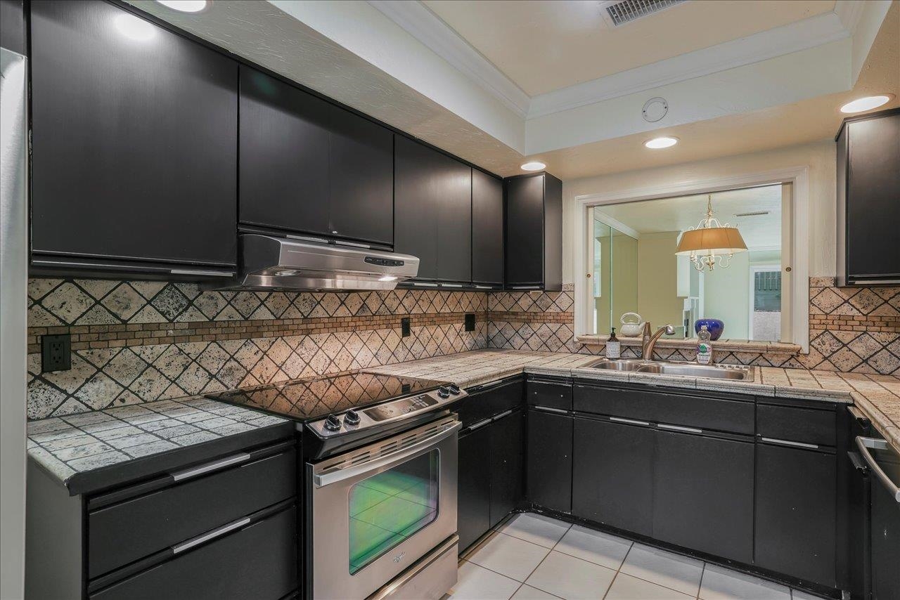 1816 Atlantis Place, Tallahassee, Florida image 9