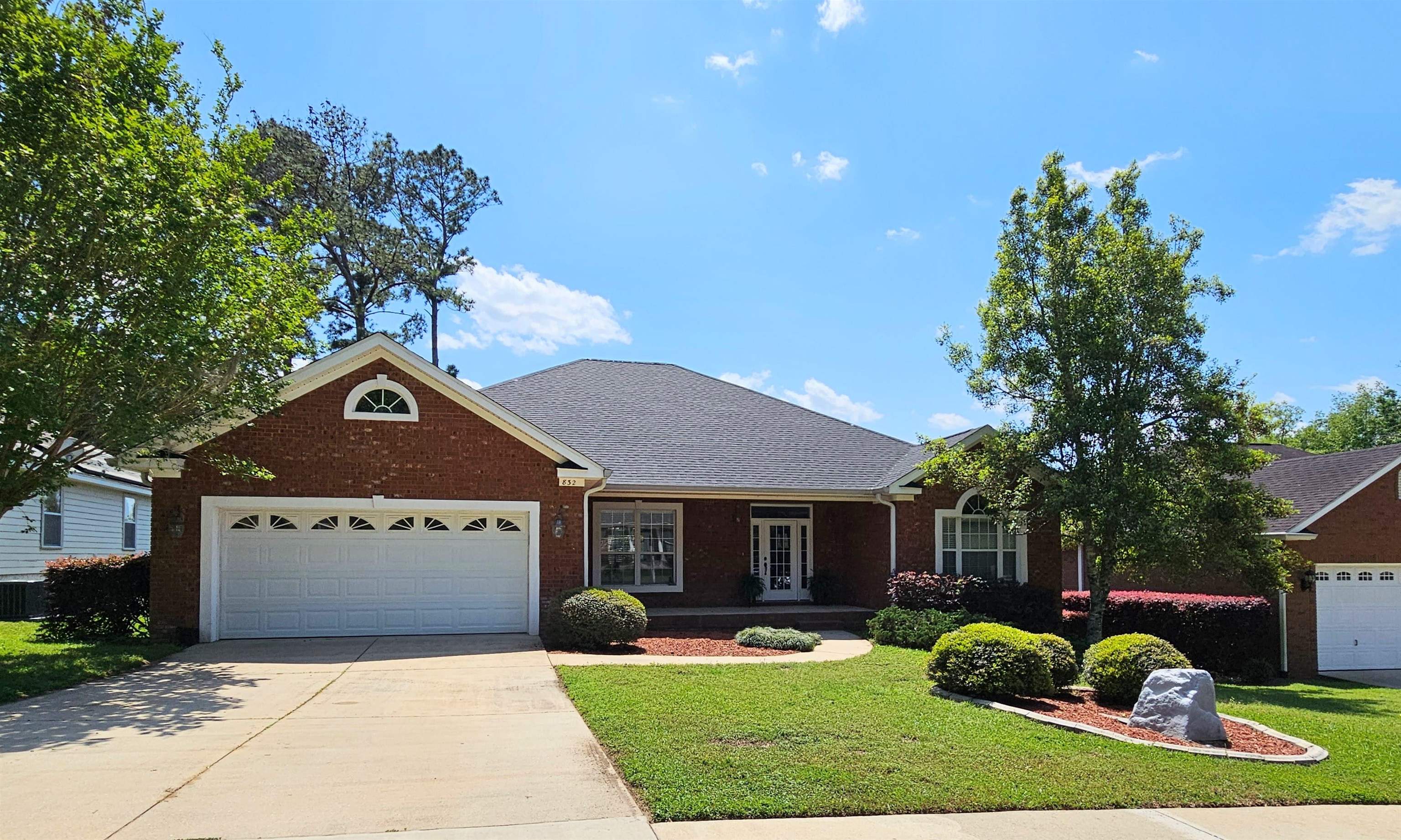 832 Eagle View Drive, Tallahassee, Florida image 2
