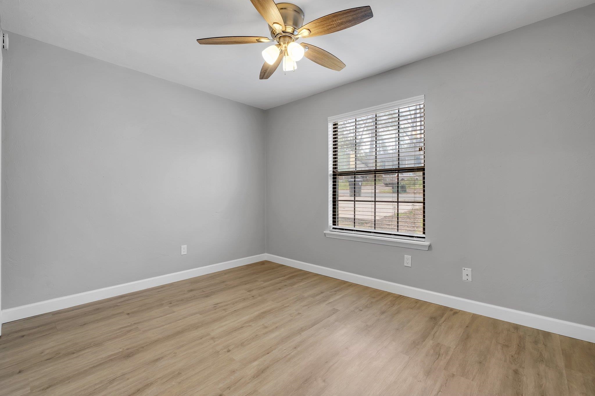 1322 Burgess Drive, Tallahassee, Florida image 11