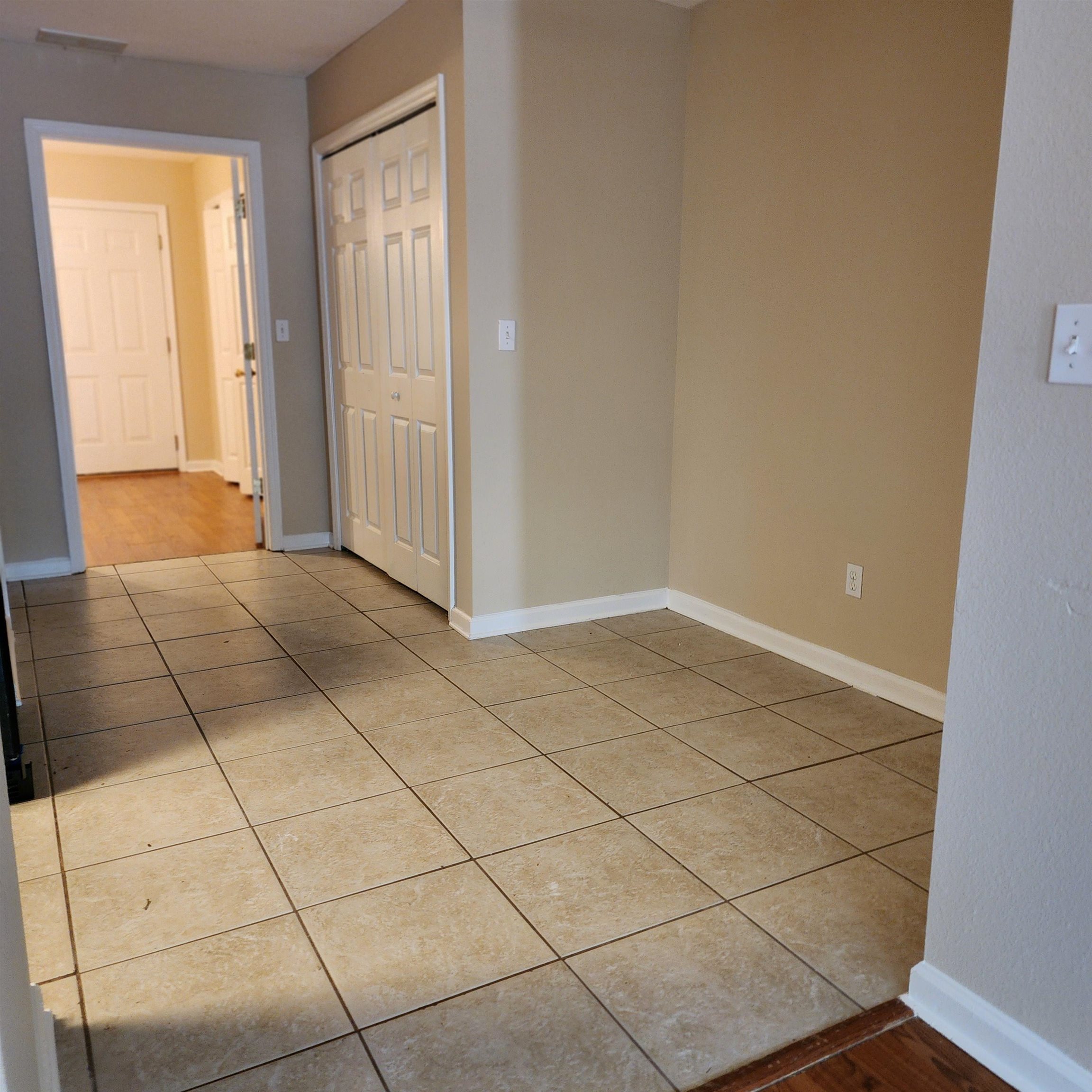 2992 Woodrich Drive #2, Tallahassee, Florida image 4