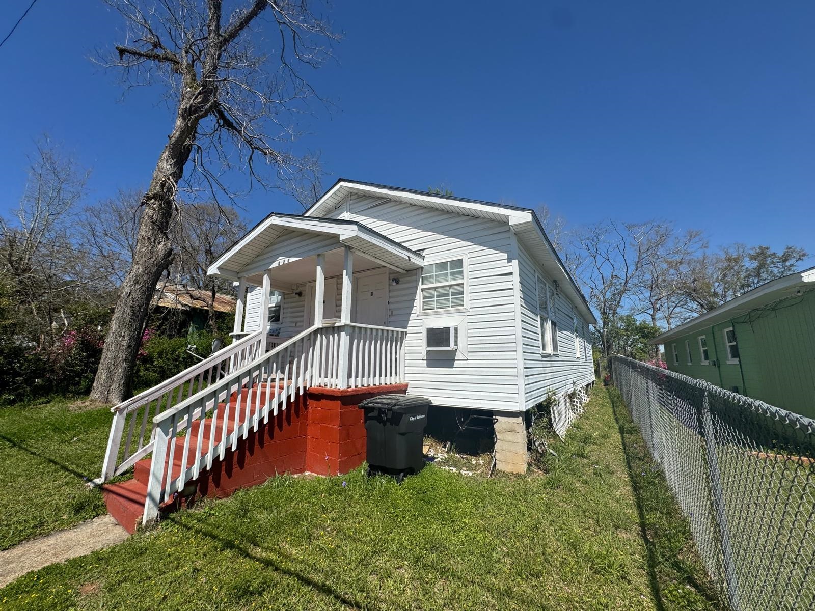 824 Golden Street #A AND B, Tallahassee, Florida image 1