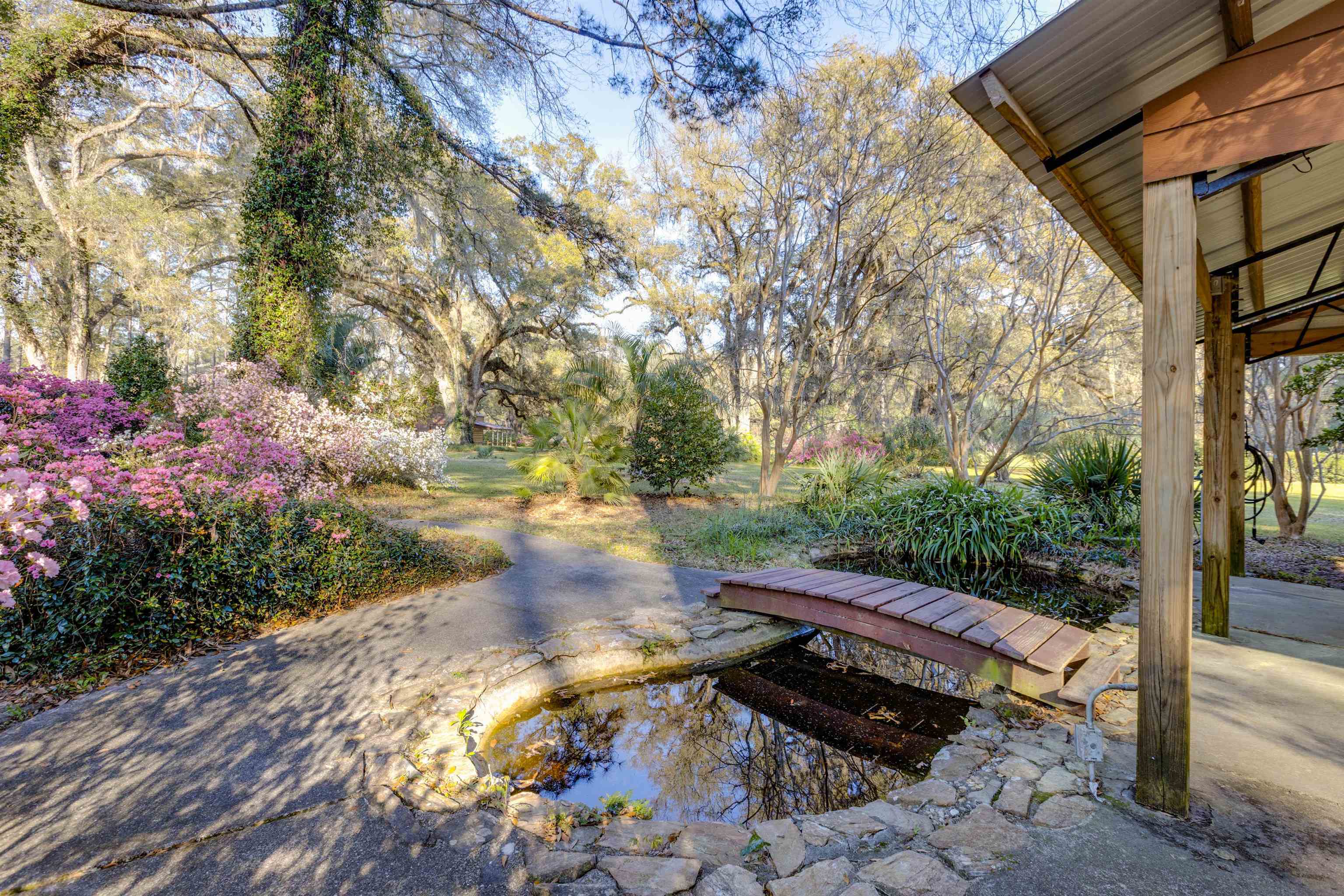 5009 Veterans Memorial Drive, Tallahassee, Florida image 23