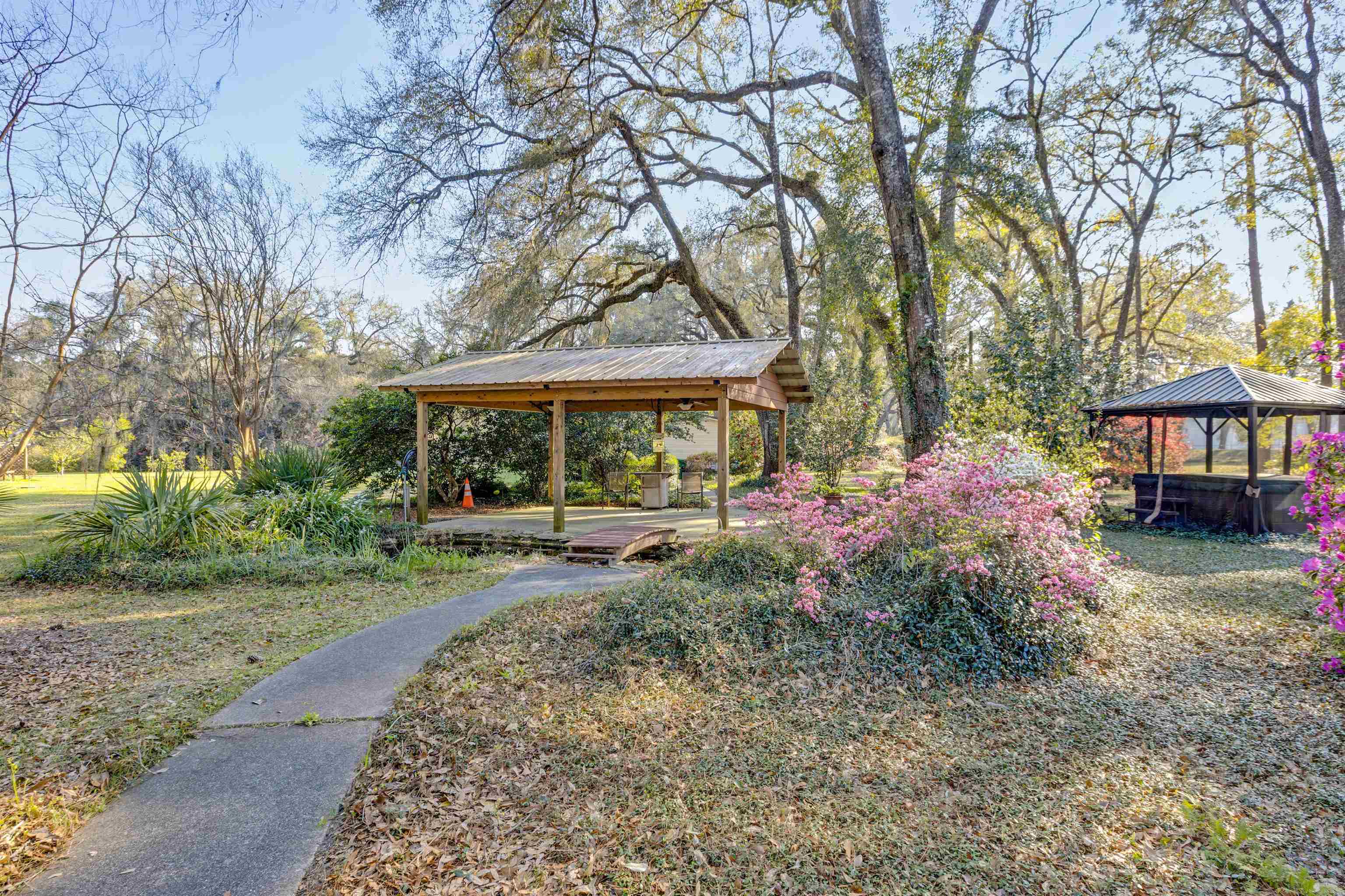 5009 Veterans Memorial Drive, Tallahassee, Florida image 24