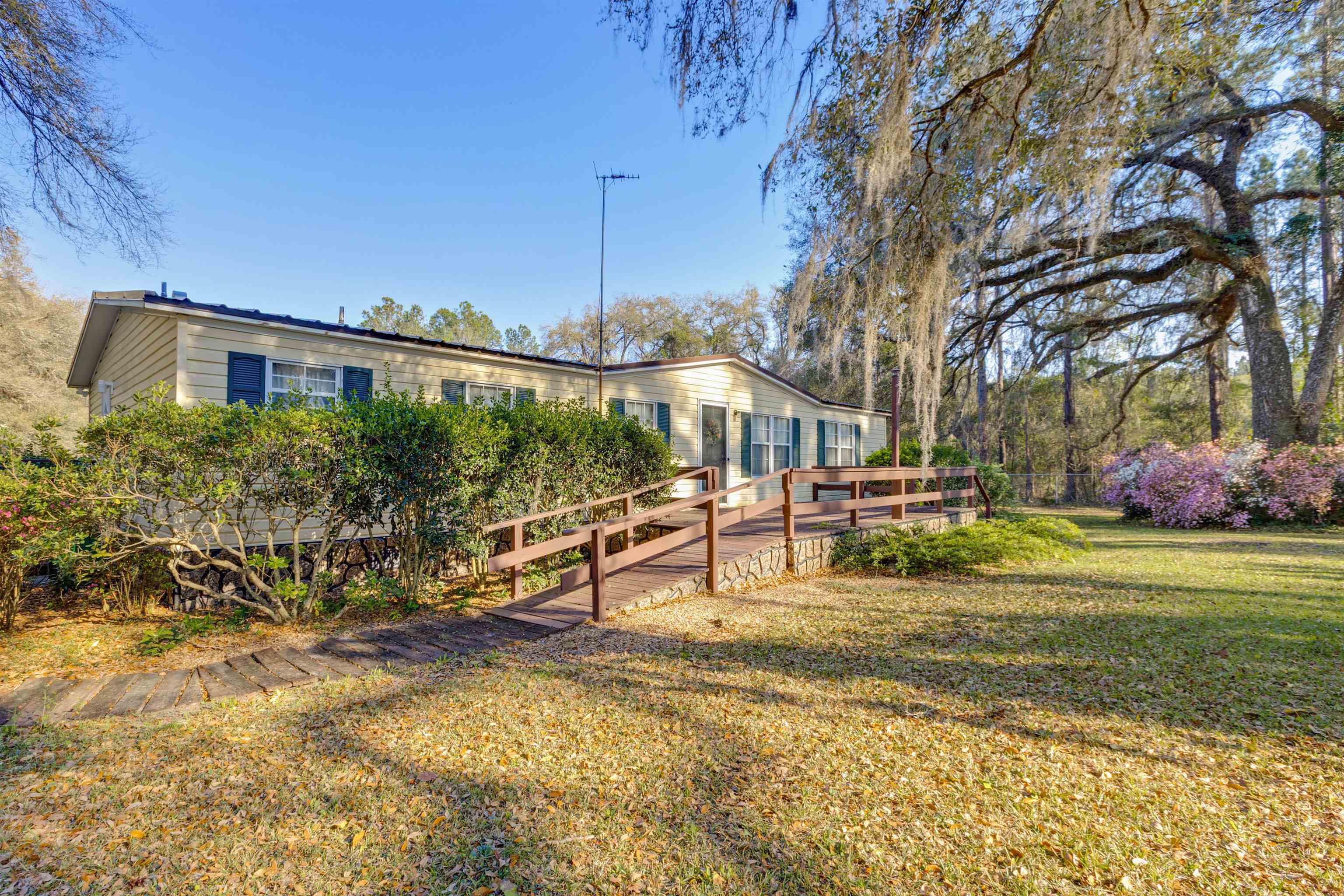 5009 Veterans Memorial Drive, Tallahassee, Florida image 33