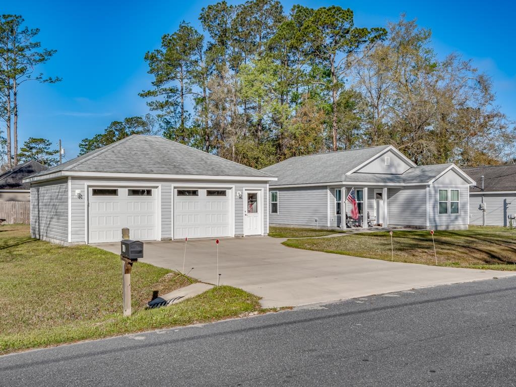 18 Melody Lane, Crawfordville, Florida image 4