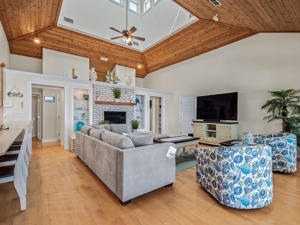 1039 Gulf Shore Boulevard, Alligator Point, Florida image 9