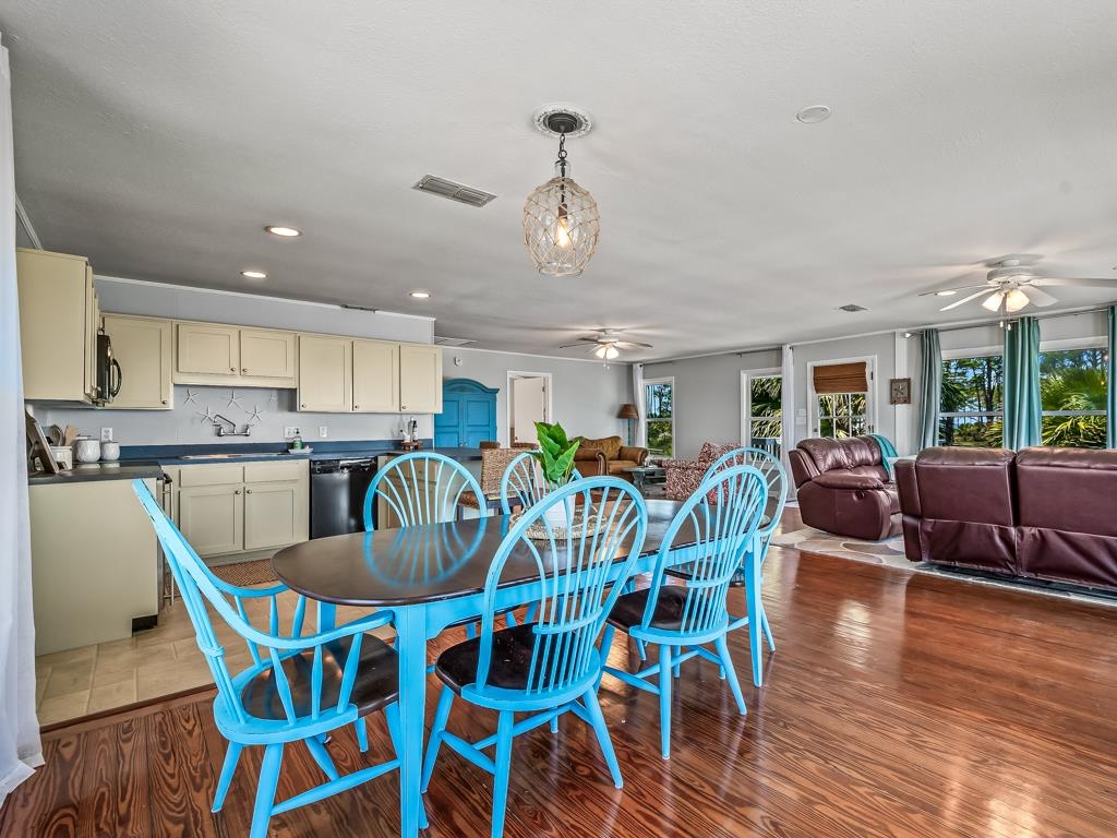 1678 Alligator Drive, Alligator Point, Florida image 22