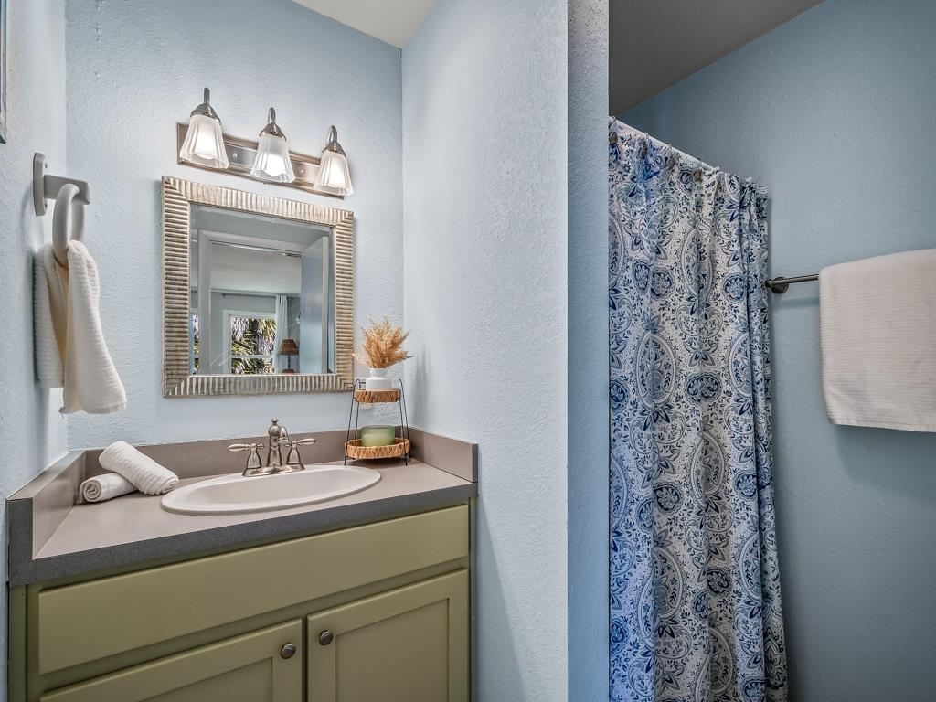 1678 Alligator Drive, Alligator Point, Florida image 32