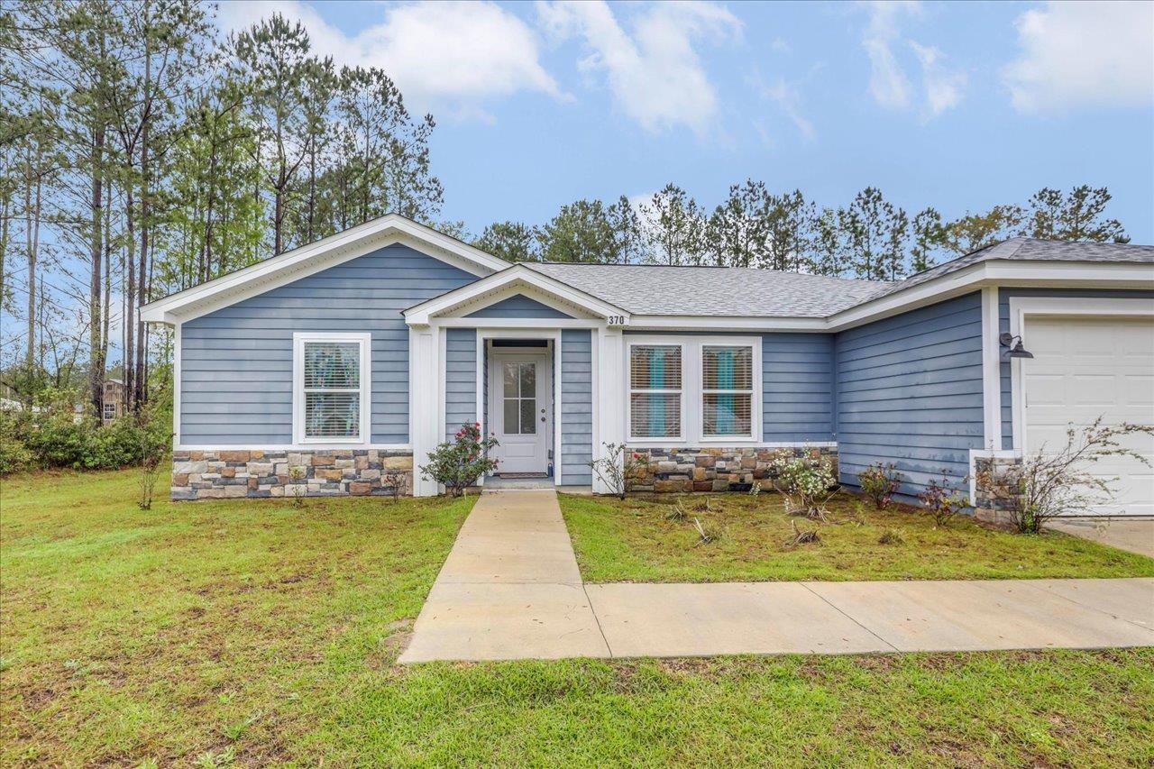370 Mae Cato Drive, Midway, Florida image 2